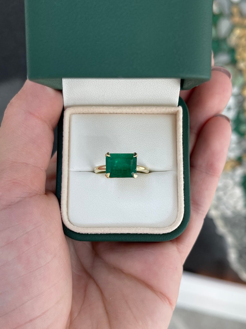 4.50ct Natural Emerald Cut Dark Forest Green East to West 14K Gold Solitaire Ring – Elegant Four Prong Setting for Engagement, Wedding & Anniversary Gifts