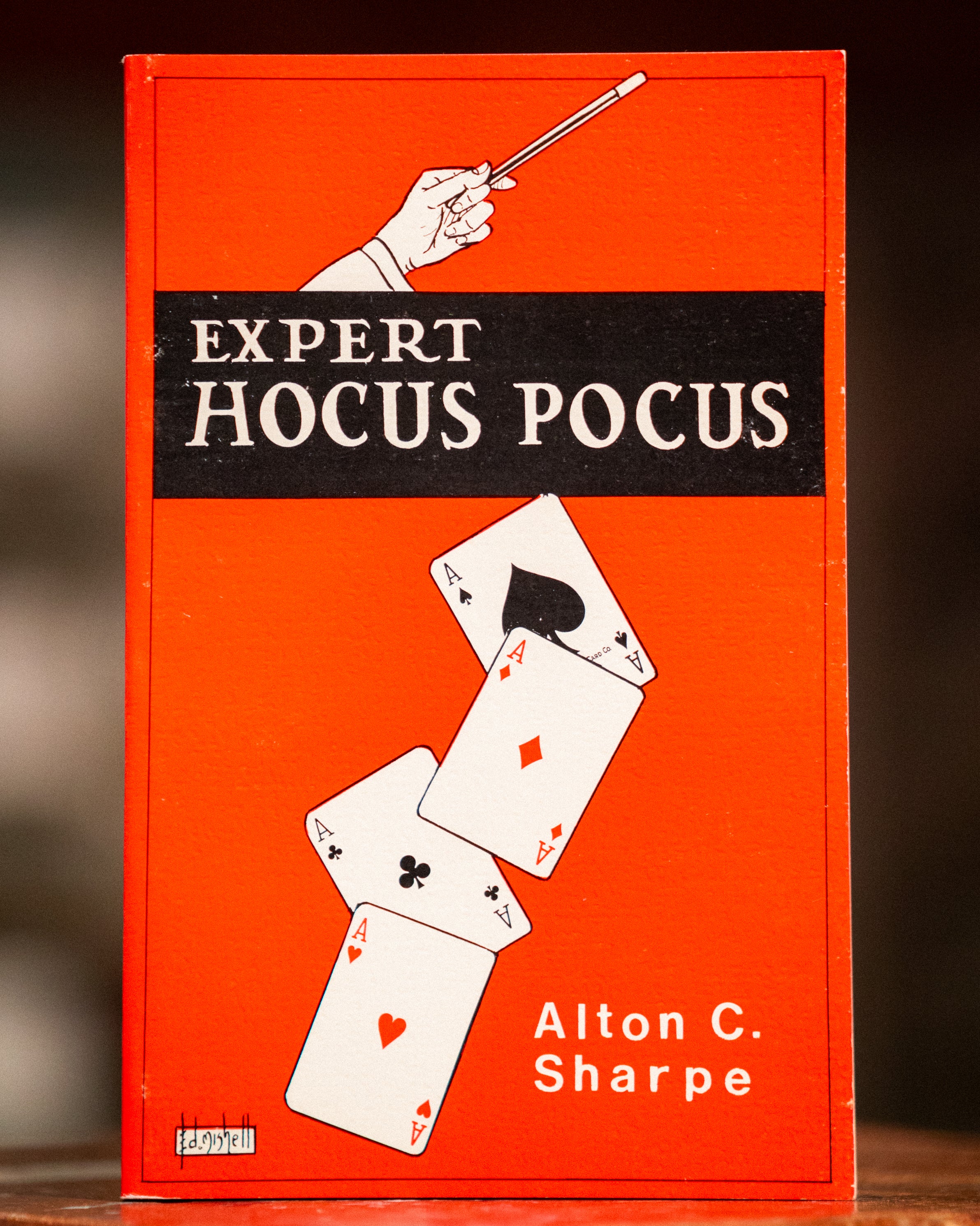 Expert Hocus Pocus - Premium Magic Trick Set for Beginners & Professionals | Perfect for Stage Performances, Parties, and Family Entertainment