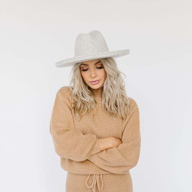 Cara Loren Pencil Brim Hat - Heather Grey Blemished | Fashionable Sun Hat for Women, Outdoor Activities & Beach Vacations