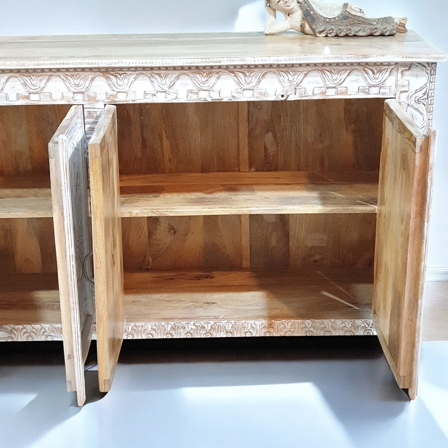 Handmade Carved Indian Mango Wood 4-Door Sideboard Buffet Cabinet 180x40x90cm Whitewash Finish - Perfect for Dining Room Storage, Living Room Decor & Rustic Home Furniture