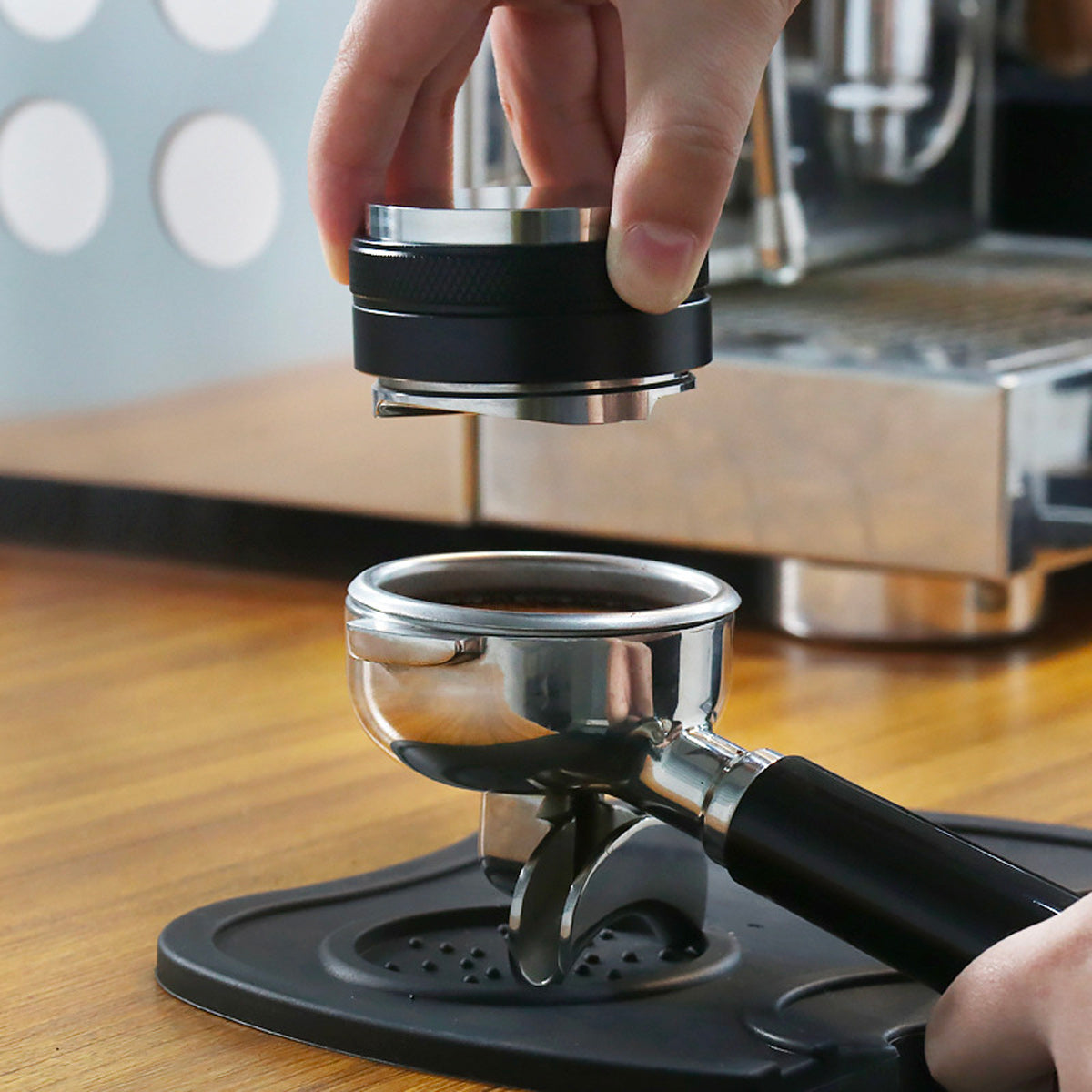 Premium 53mm Coffee Tamper & Distributor - Black - Perfect for Espresso Machines & Barista Use at Home or Cafe