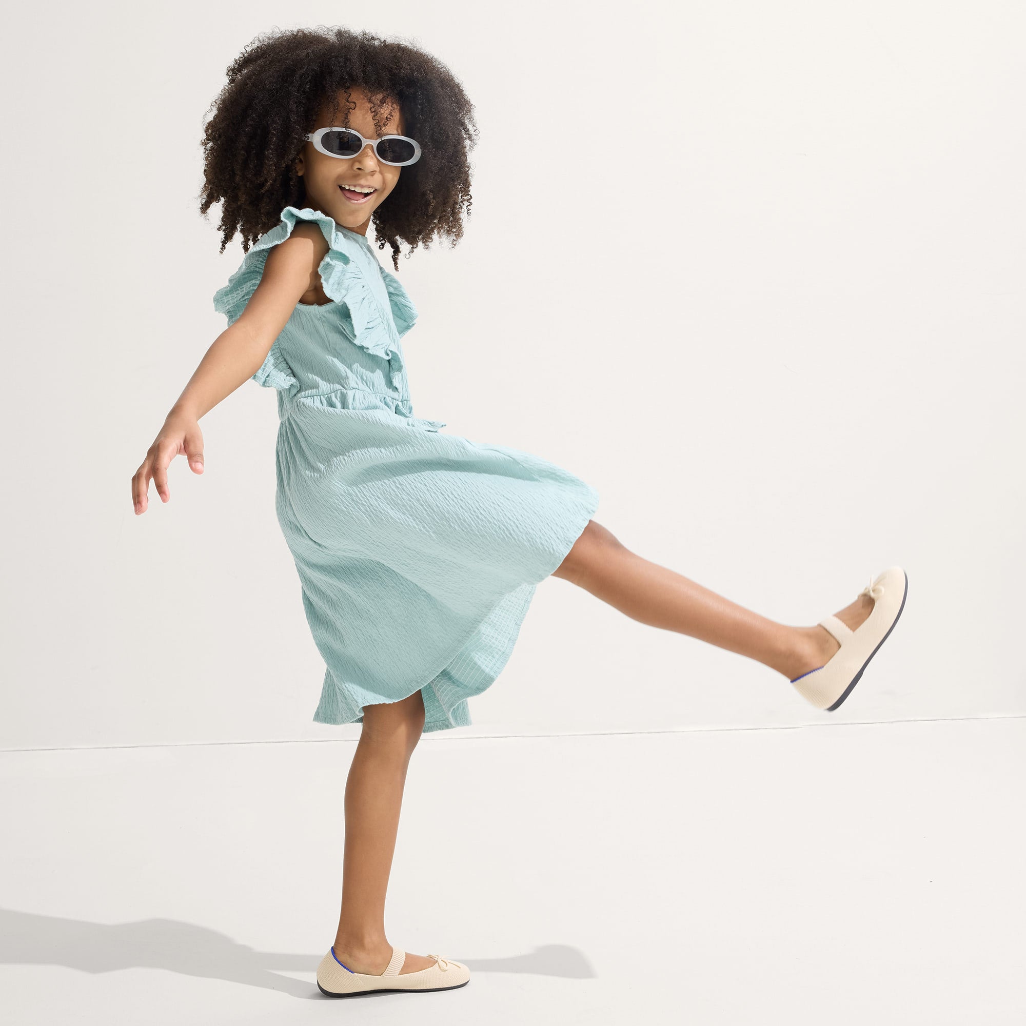 Kids' Bow Mary Jane Shoes - Elegant & Comfortable Flats for Girls - Perfect for School, Parties & Special Occasions