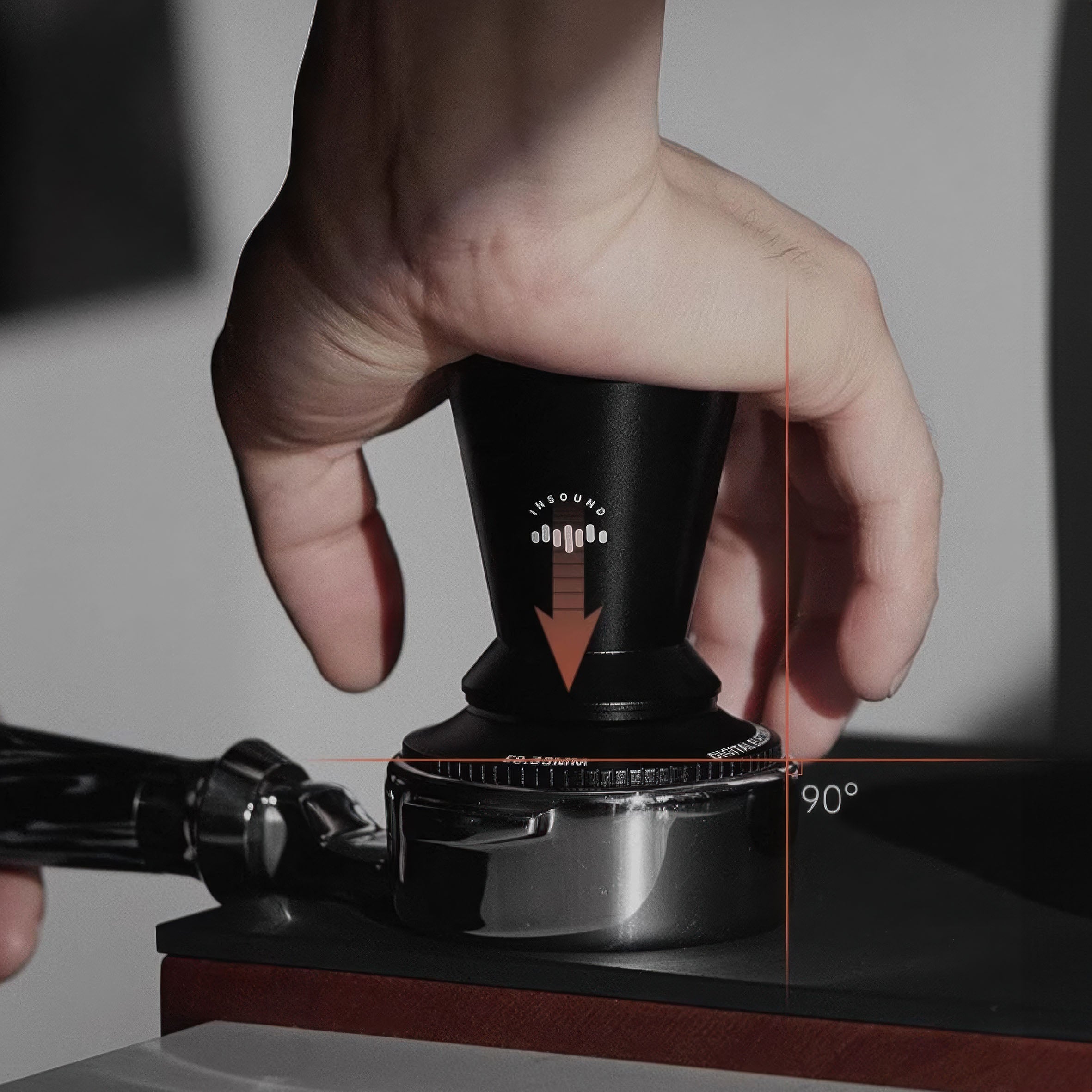 MUVNA 58mm Electric Coffee Tamper with Digital Screen - Perfect for Espresso Machines & Home Baristas