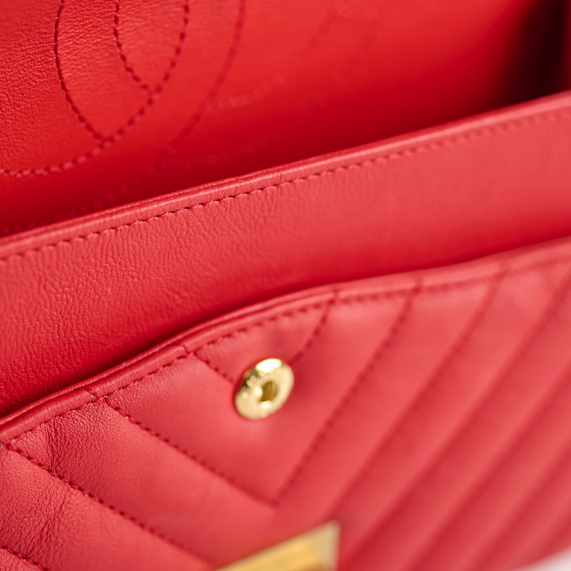 Chanel Reissue 226 Flap Bag in Red Calfskin Leather - Classic 27 Series Handbag for Women | Perfect for Date Night, Office & Special Occasions