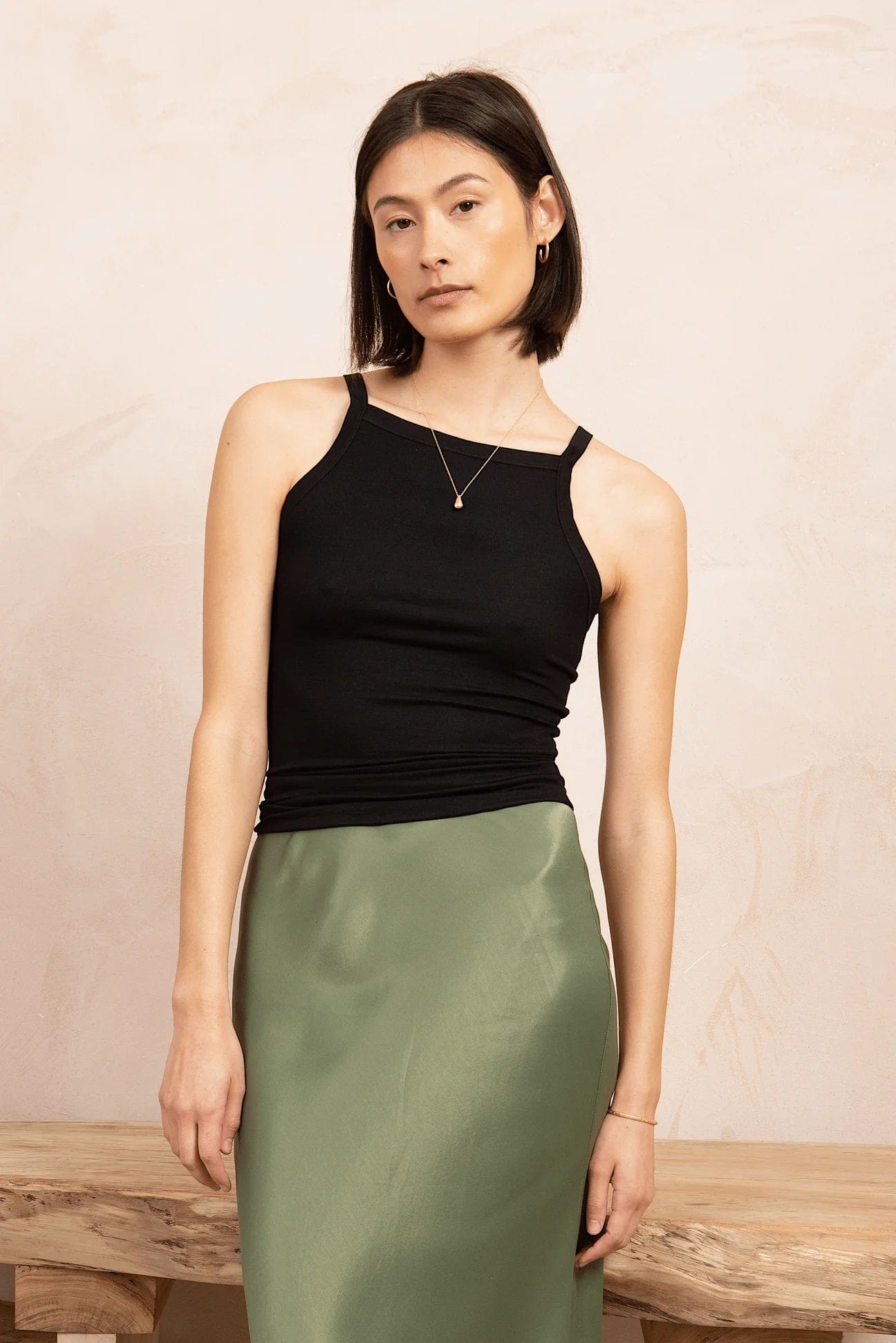 Premium High Neck TENCEL™ Tank Top for Women - Breathable & Soft, Multiple Colors - Perfect for Yoga, Workout & Casual Wear