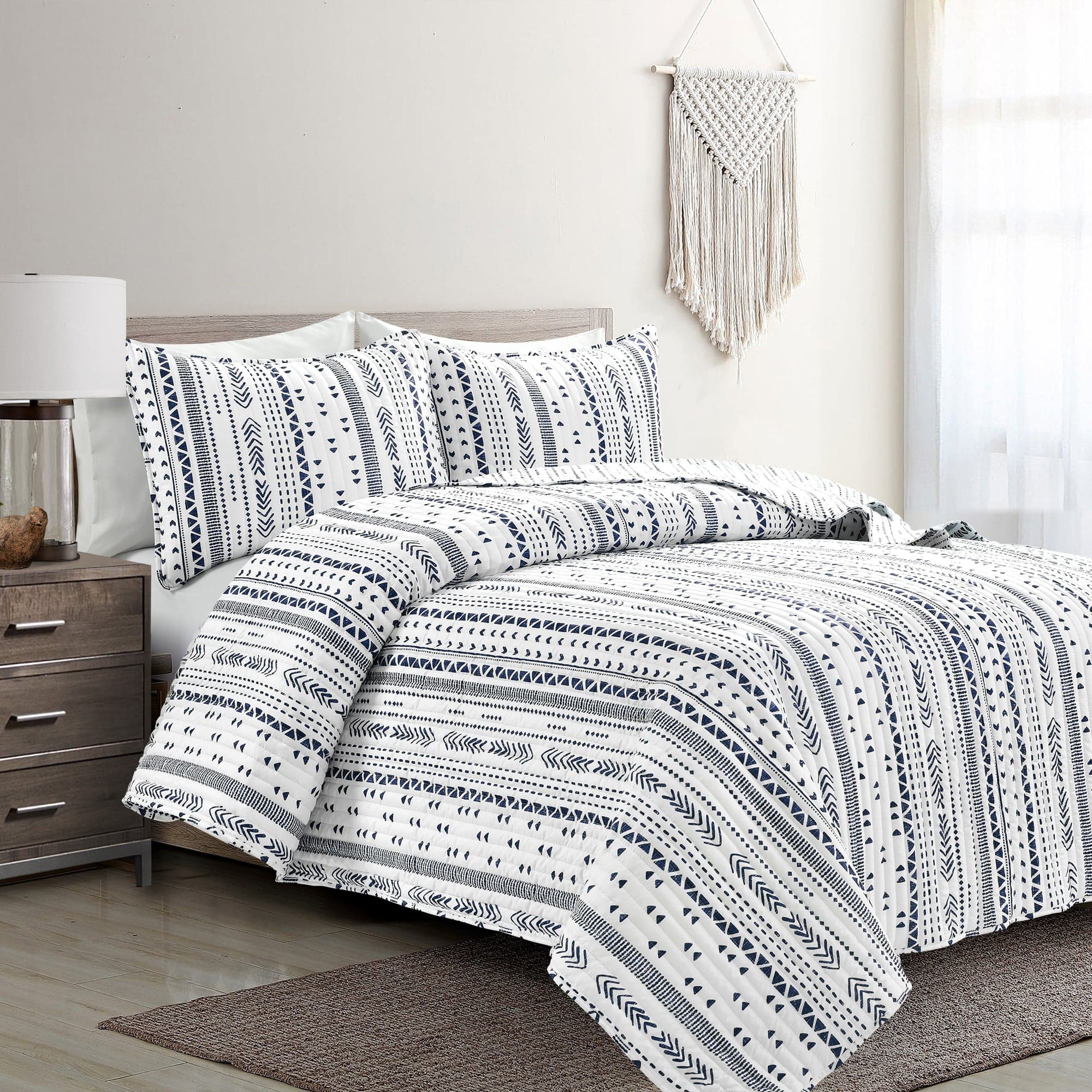 Navy_White