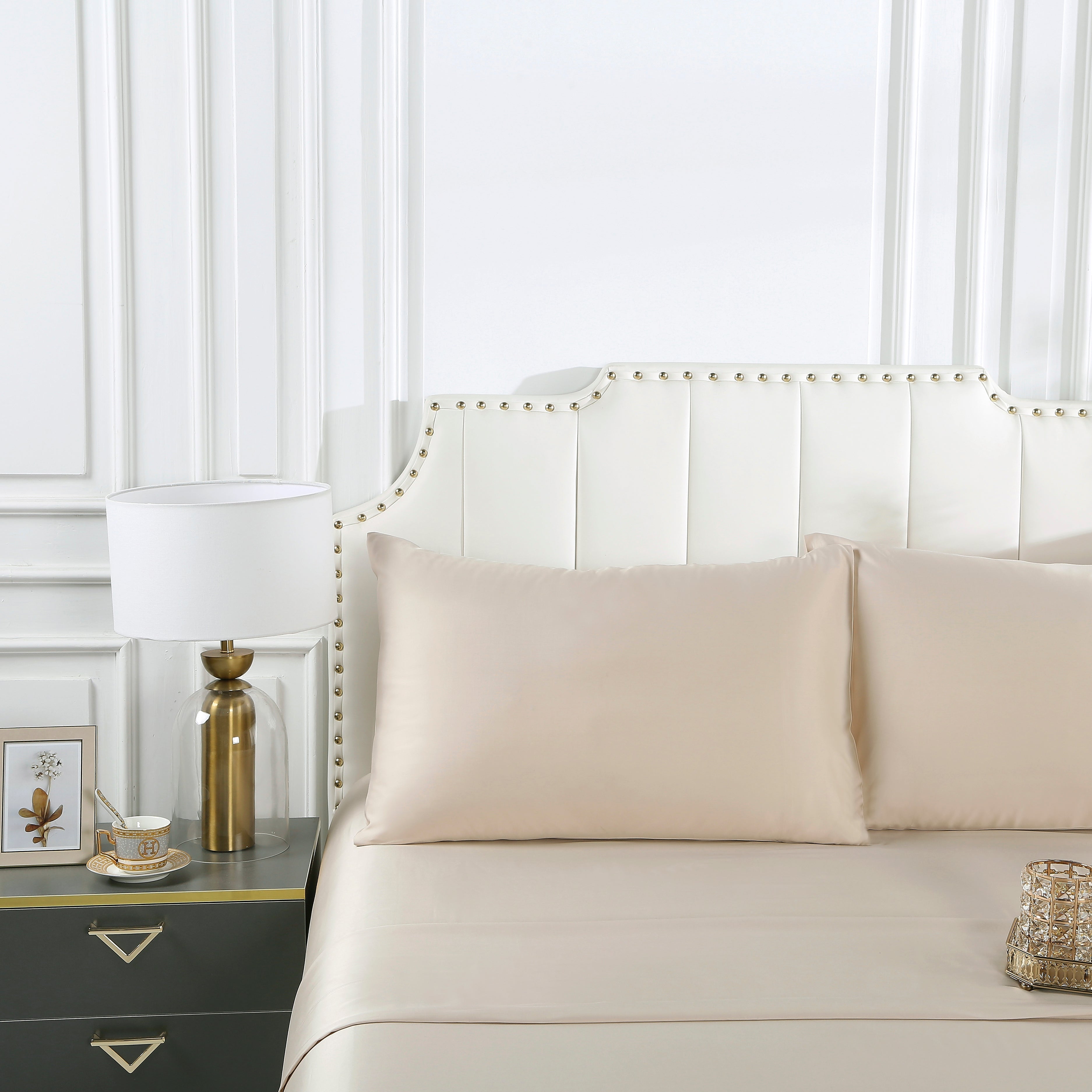100% Organic Bamboo Bed Sheet Set - Queen Size, Soft & Breathable - Perfect for Hot Sleepers & Eco-Friendly Homes - Bedroom Essentials for Comfortable Sleep