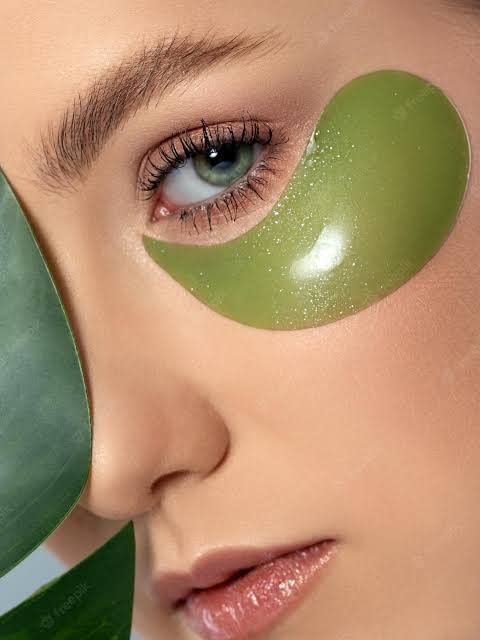 Hydra Anti Wrinkle Eye Serum Patch - 60 Pcs | Dark Circle & Wrinkle Treatment | Collagen & Aloe Vera Enriched | Reduce Puffiness & Fine Lines | Perfect for Night Routine & Travel Skincare