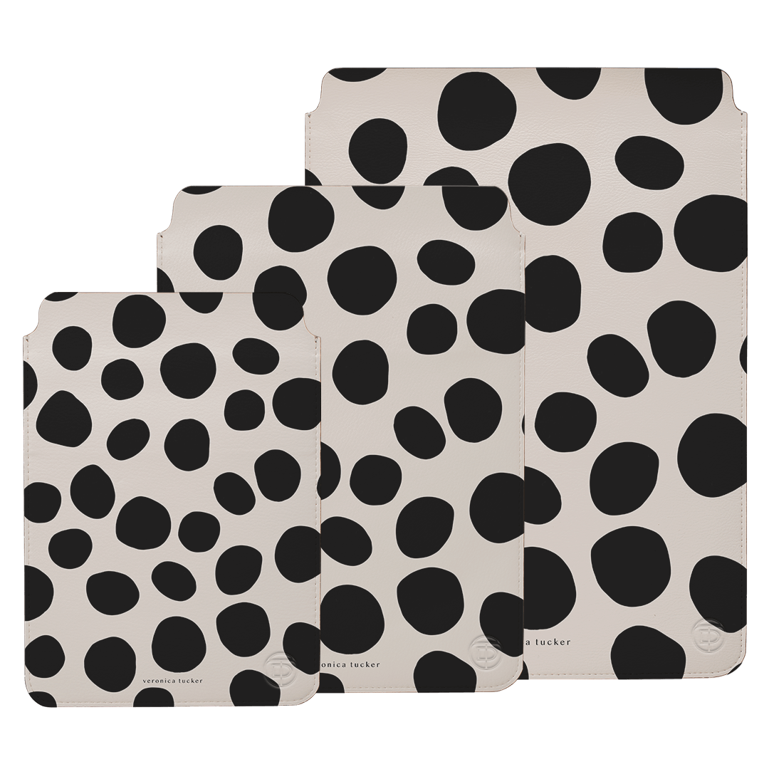 Premium Pebbles Laptop & iPad Sleeve Case - Protective Neoprene Cover for MacBook, iPad Pro, Air - Perfect for Work, Travel & School (13-15 Inch)