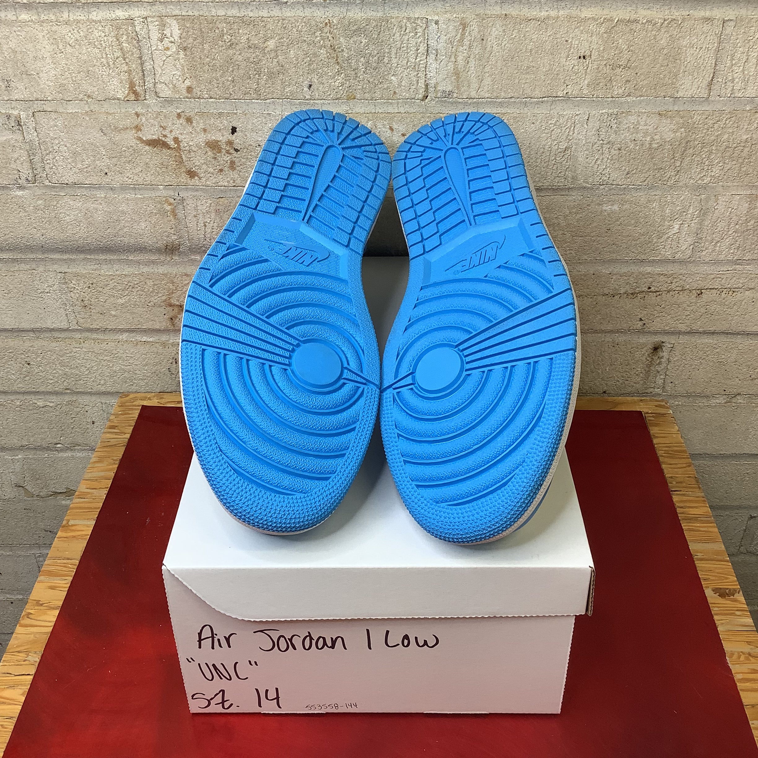 AIR JORDAN 1 LOW UNC Men's Basketball Shoes Size 14 - Blue & White (Style Code: 553558-144) | Perfect for Casual Wear, Street Fashion & Sneaker Collectors