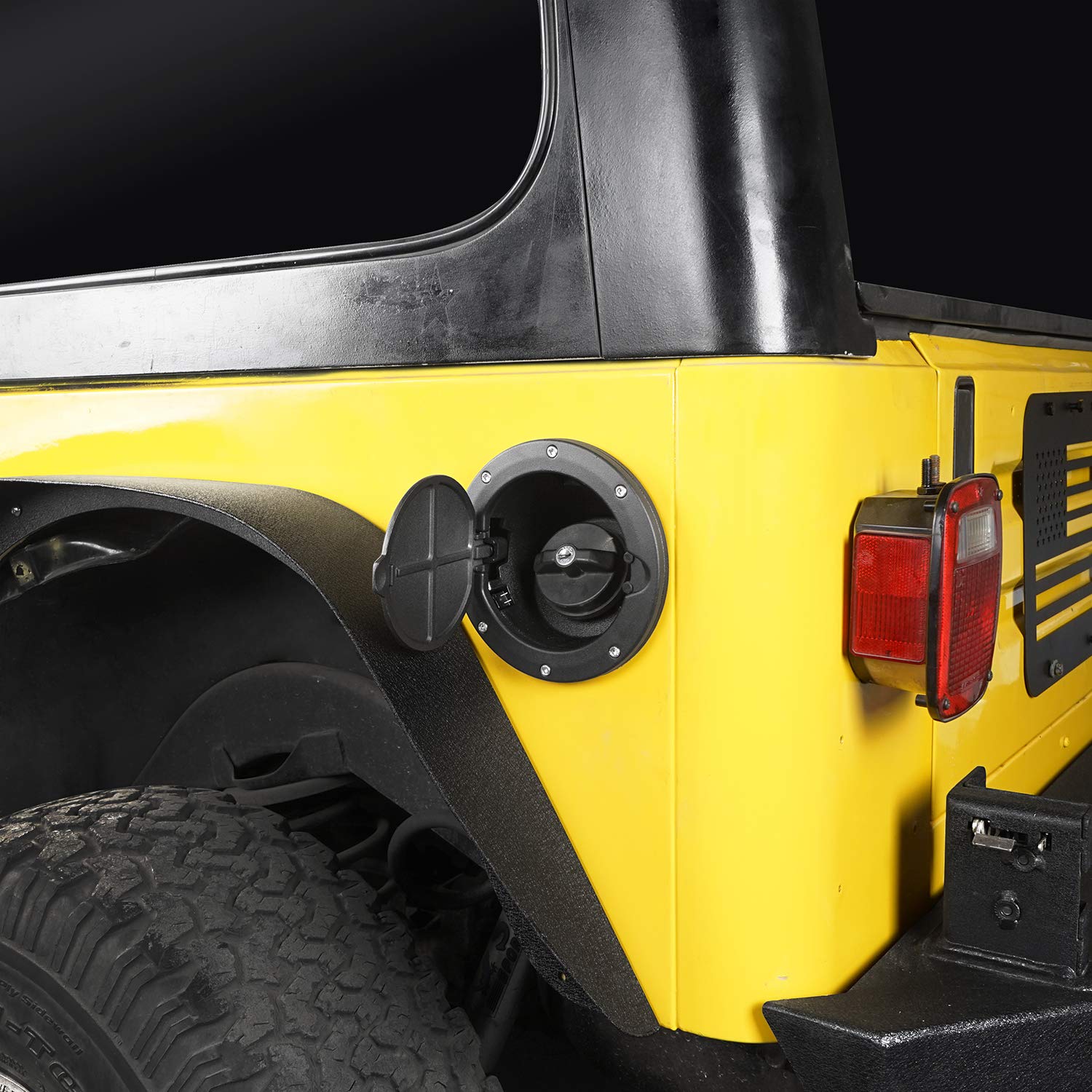 Wrangler Gas Cap Cover | Fuel Filler Tank Cover Replacement for Jeep TJ Wrangler (1997-2006) | Durable & Weatherproof | Perfect for Off-Roading & Daily Driving