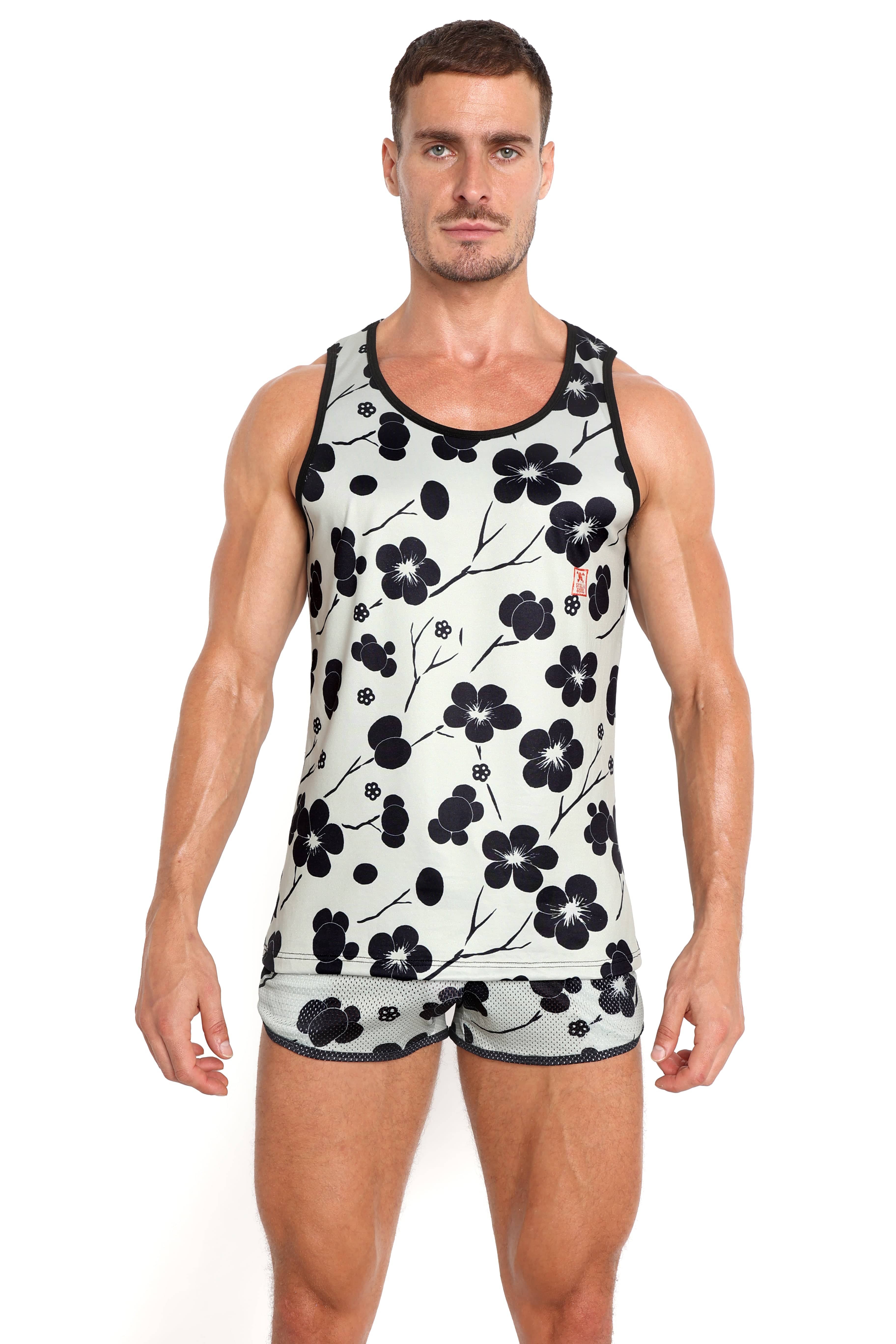 Japanese Cherry Blossom Floral Print Women's Tank Top - Lightweight Summer Casual Sleeveless Shirt for Beach, Yoga & Outdoor Activities