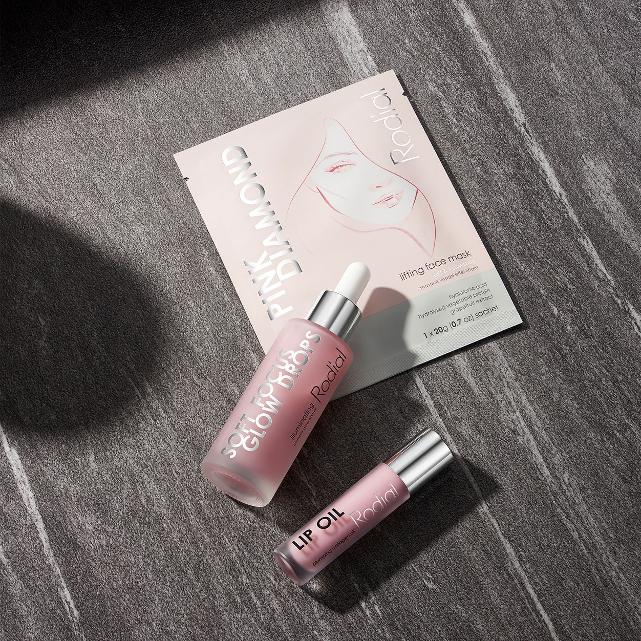 Rodial Lip Oil - Hydrating & Plumping Lip Treatment with Vitamin E - Perfect for Dry Lips & Nighttime Care