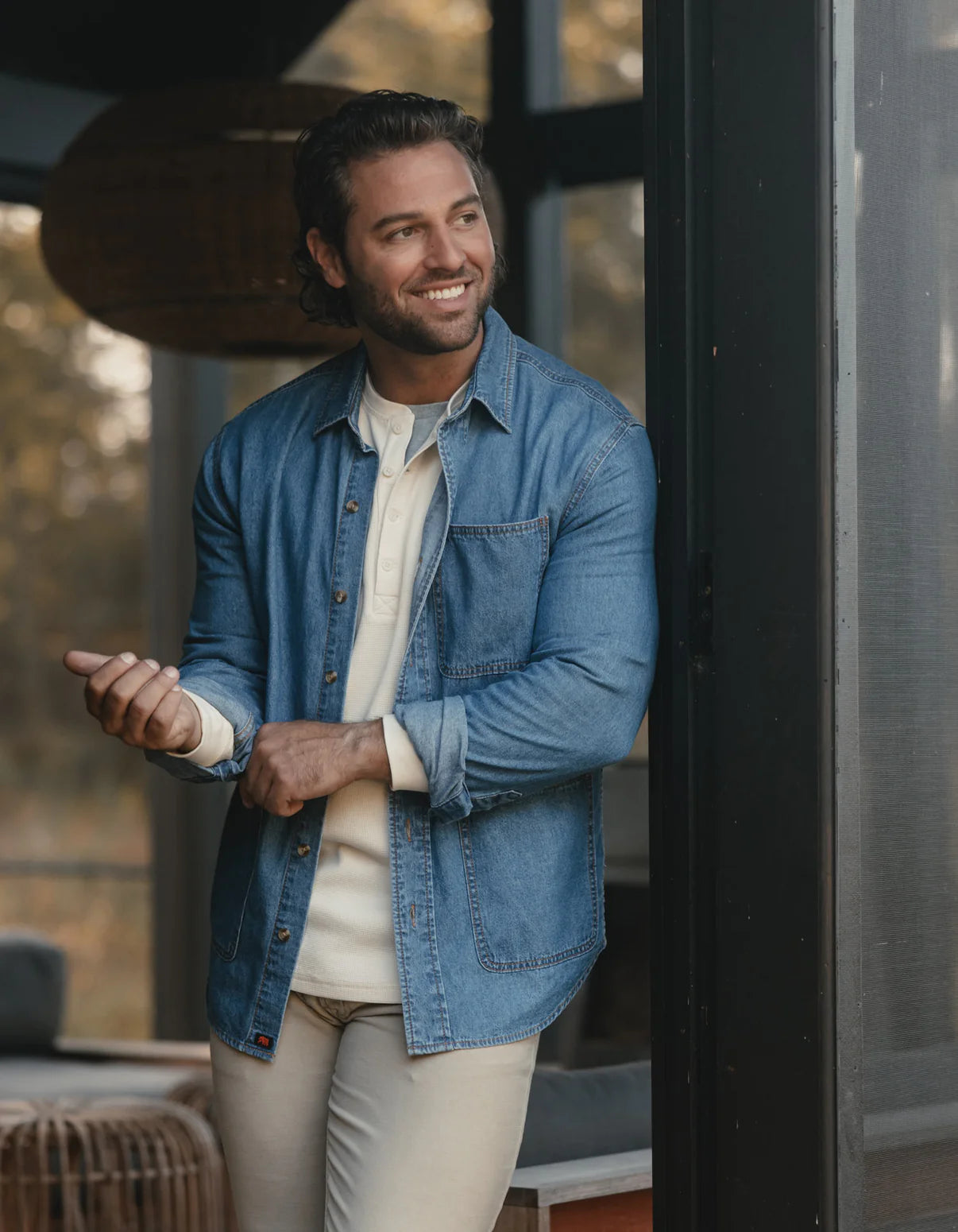 Lightweight Denim Overshirt for Men & Women - Comfortable Casual Jacket for Spring & Fall - Perfect for Layering, Outdoor Activities, and Everyday Wear
