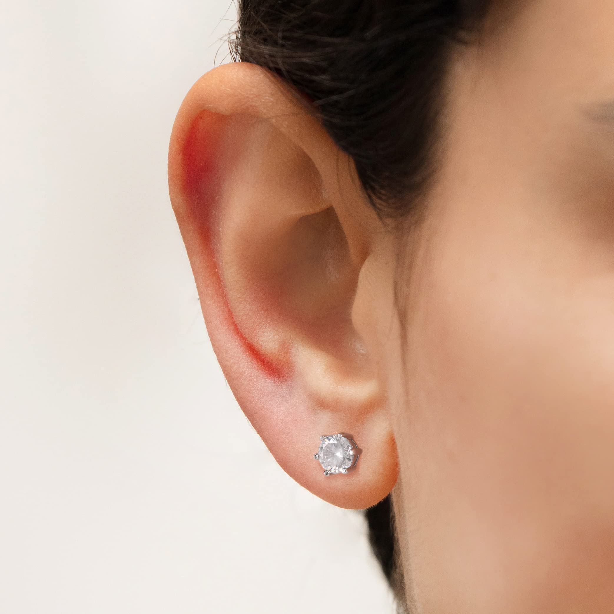 MomentWish Stud Earrings for Women - D Color VVS1 Simulated Diamond 925 Sterling Silver Solitaire Earrings - Perfect Birthday Gift, Valentine's Day Present & Anniversary Jewelry - Elegant Everyday Wear & Special Occasion Accessory