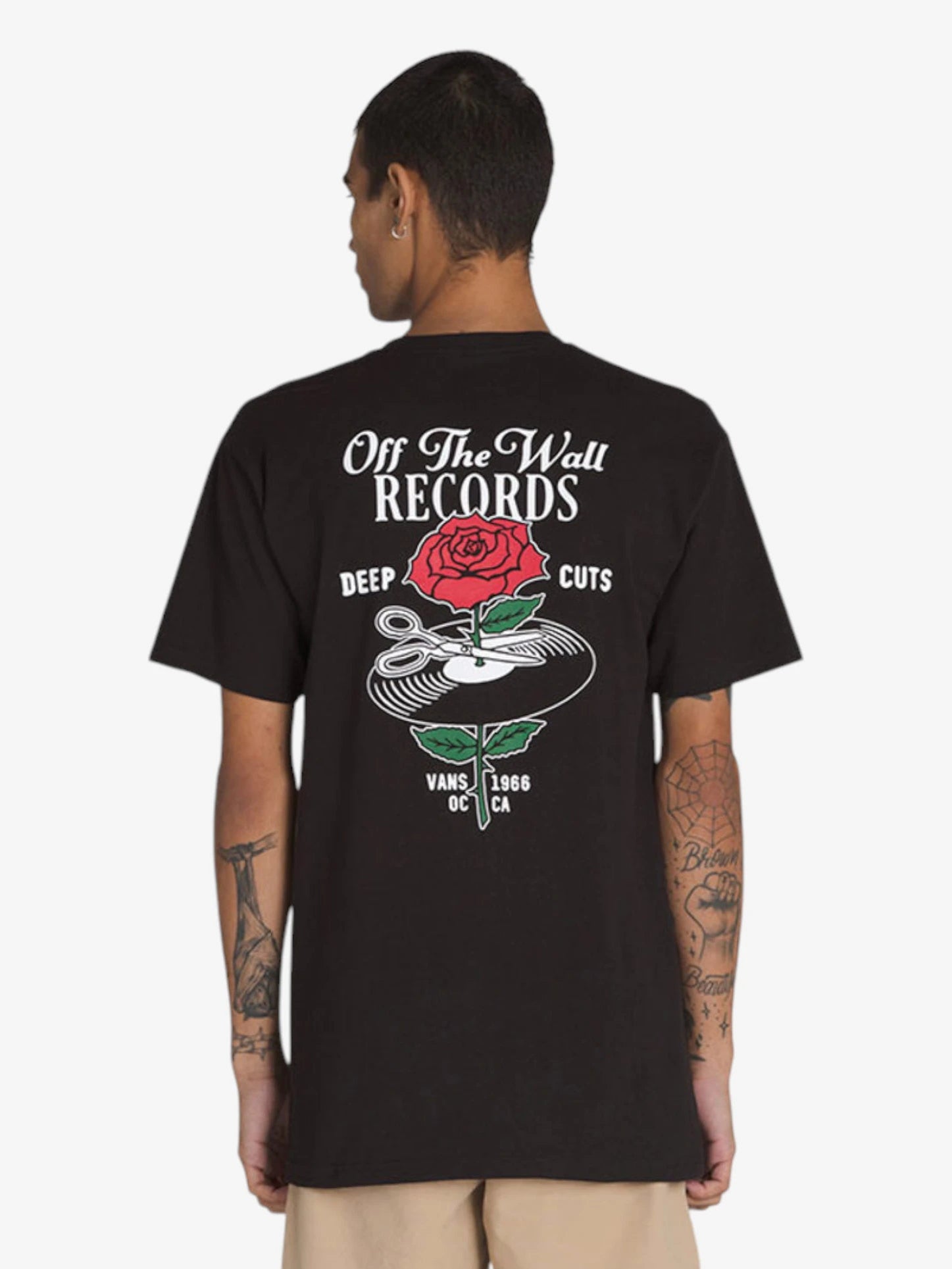 Vans Deep Cut SS Black T-Shirt for Men - Classic Streetwear Style for Casual Wear & Skateboarding
