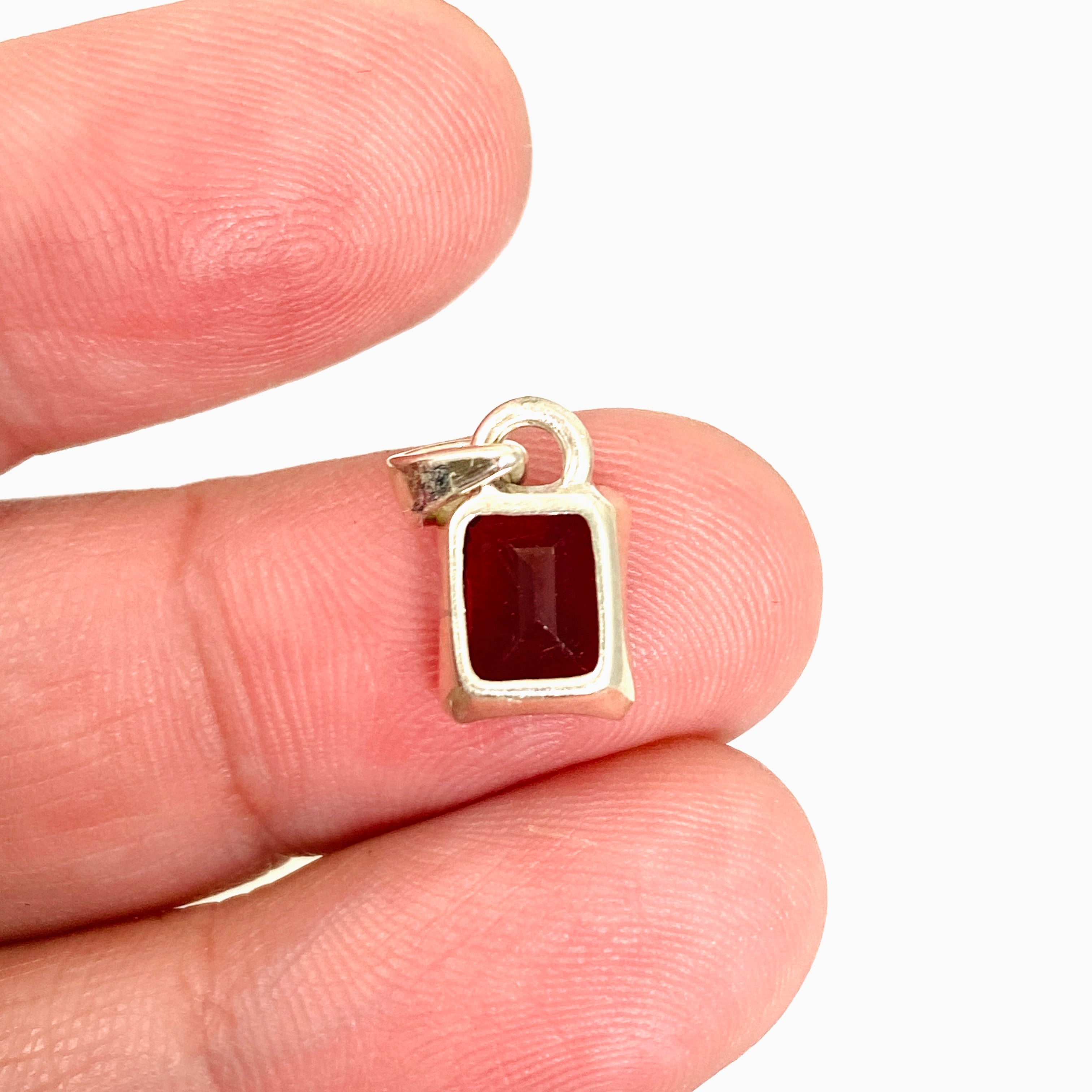 Garnet Rectangular Faceted Pendant PPGJ864 - Elegant Jewelry for Women, Perfect for Parties, Weddings & Special Occasions
