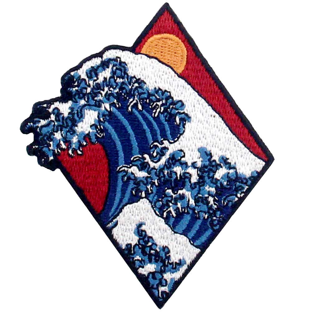 Tsunami Wave Embroidered Patch - Iron On & Sew On Applique Badge for Jackets, Bags & Hats - Durable Emblem for DIY Crafts & Costume Design