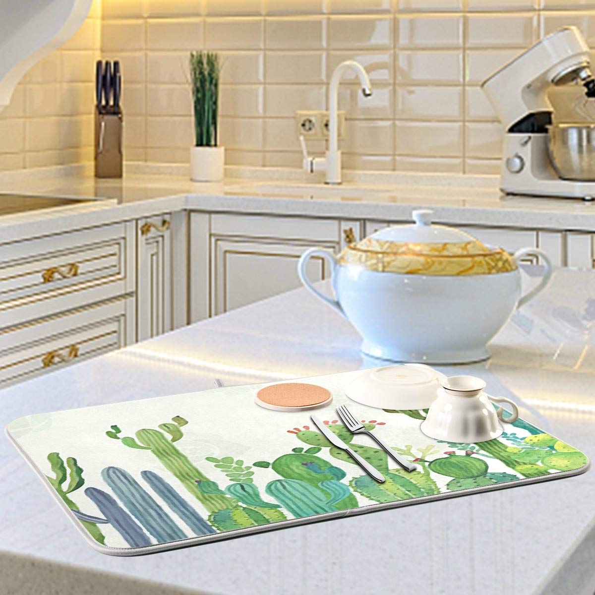 **Absorbent Reversible Microfiber Dish Drying Mat - 18x24 Inch Large Kitchen Counter & Sink Mat, Non-Slip Bathroom Counter Pad, Cute Cartoon Cactus Design - Perfect for Drying Dishes, Protecting Countertops & Decorating Your Kitchen**