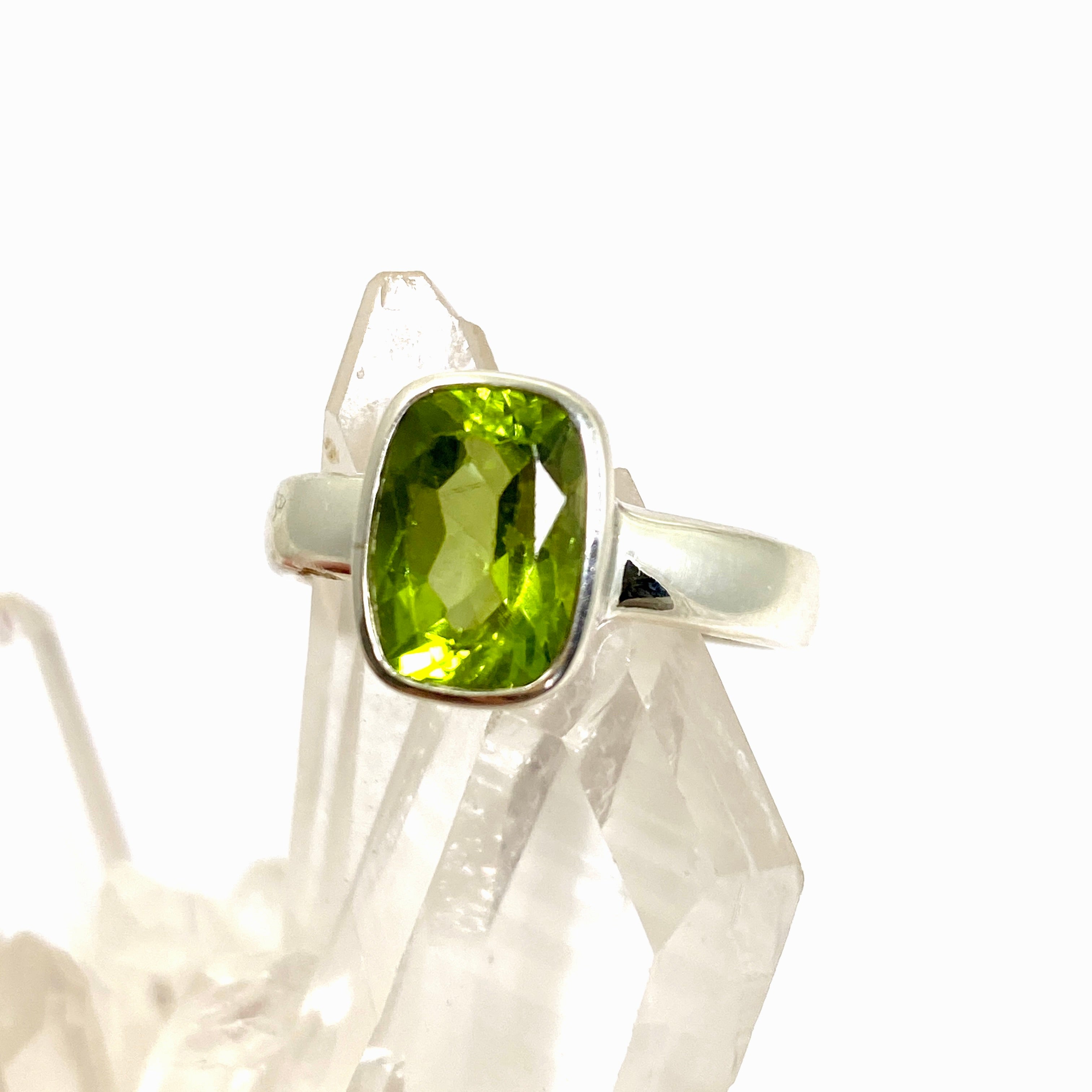Peridot Rectangular Faceted Ring - Size 8 - PRGJ844 - Elegant Green Gemstone Jewelry for Women, Perfect for Weddings, Parties & Everyday Wear