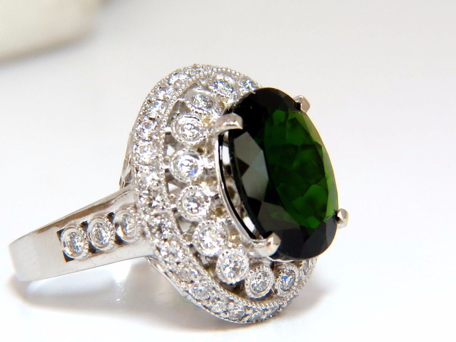 6.71CT GIA Certified Natural Vivid Green Diopside Halo Diamond Ring in 14K Gold - Elegant Engagement, Wedding & Anniversary Jewelry Gift for Women