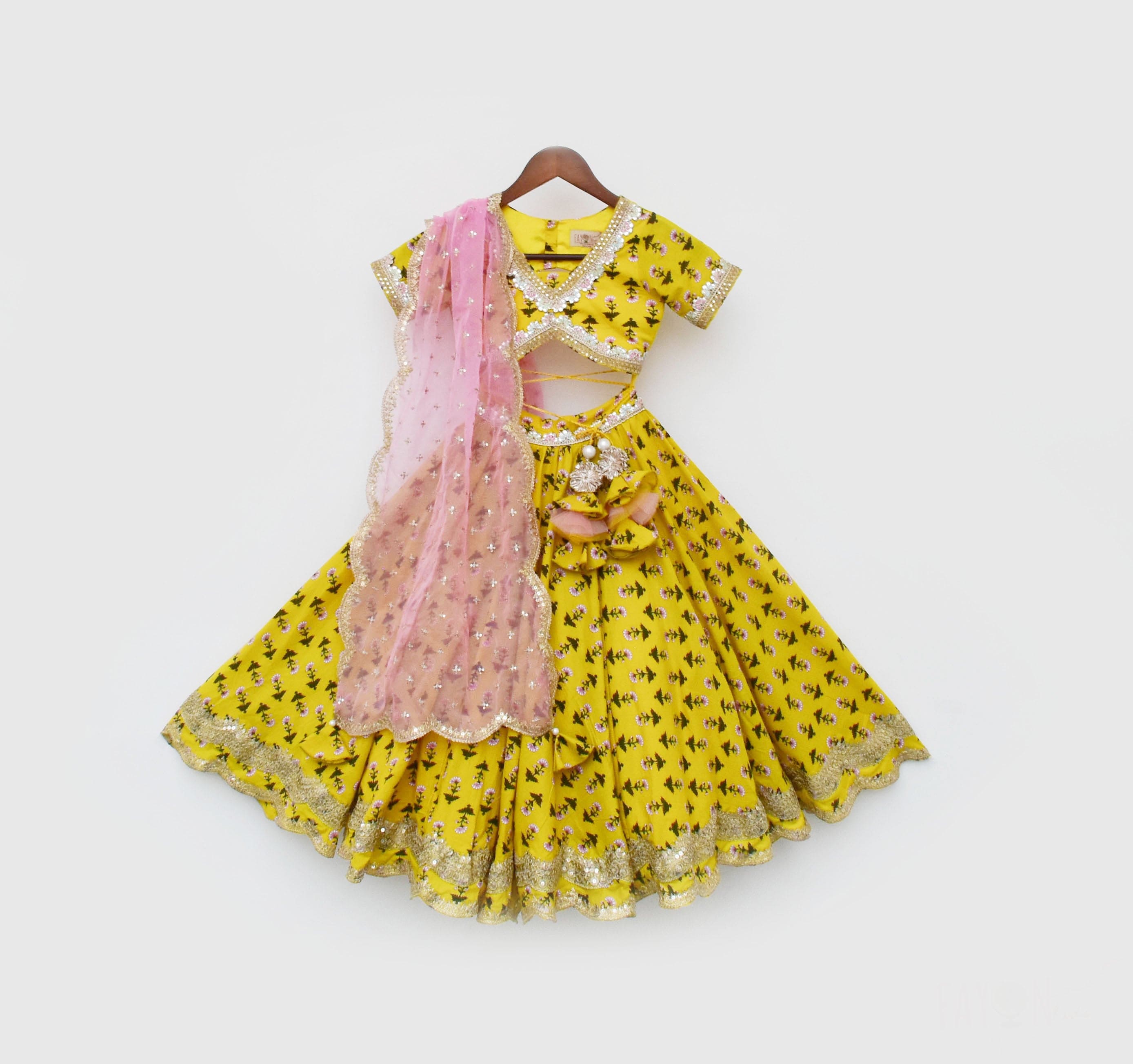 **Yellow Printed Lehenga Choli with Organza Dupatta – Traditional Indian Bridal Wear for Weddings, Festivals & Special Occasions**