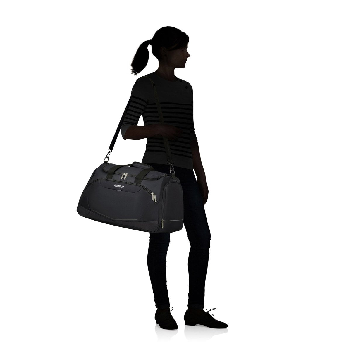 American Tourister Summerride Duffle Bag - Lightweight Travel Duffel for Gym, Sports & Weekend Getaways | Water-Resistant Carry-On Luggage for Men & Women