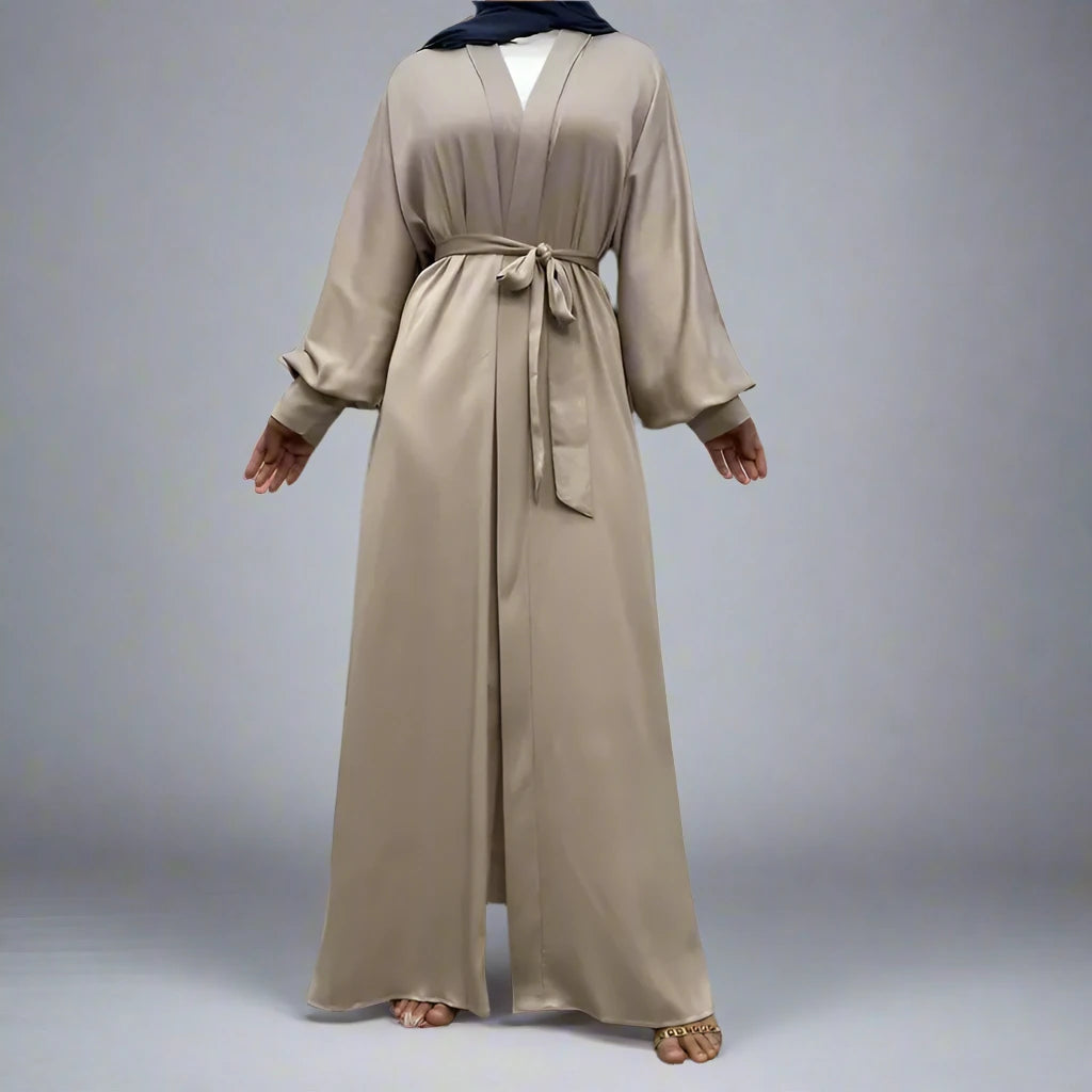 Elegant Muslim Women's Open Abaya Dress with Pockets - Classic Daily Wear for Prayer, Work & Social Occasions