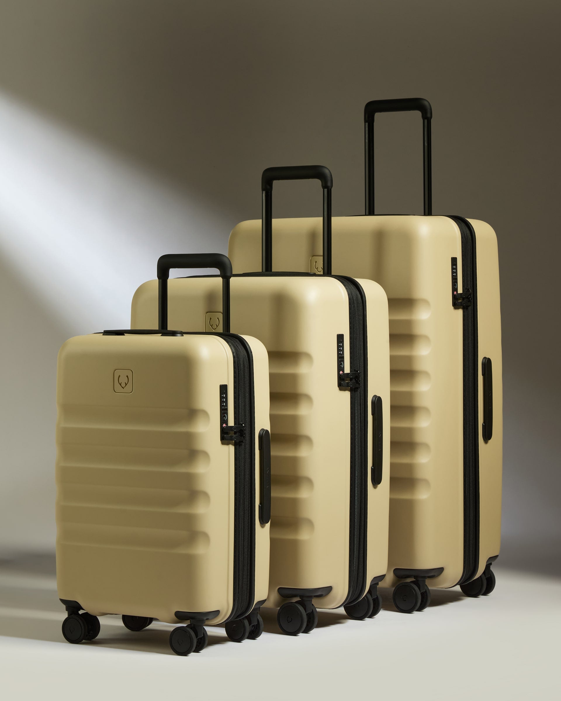 Expandable Carry on Luggage Set in Dune Yellow & Icon Stripe - Lightweight Spinner Suitcase for Travel, Business Trips & Weekend Getaways