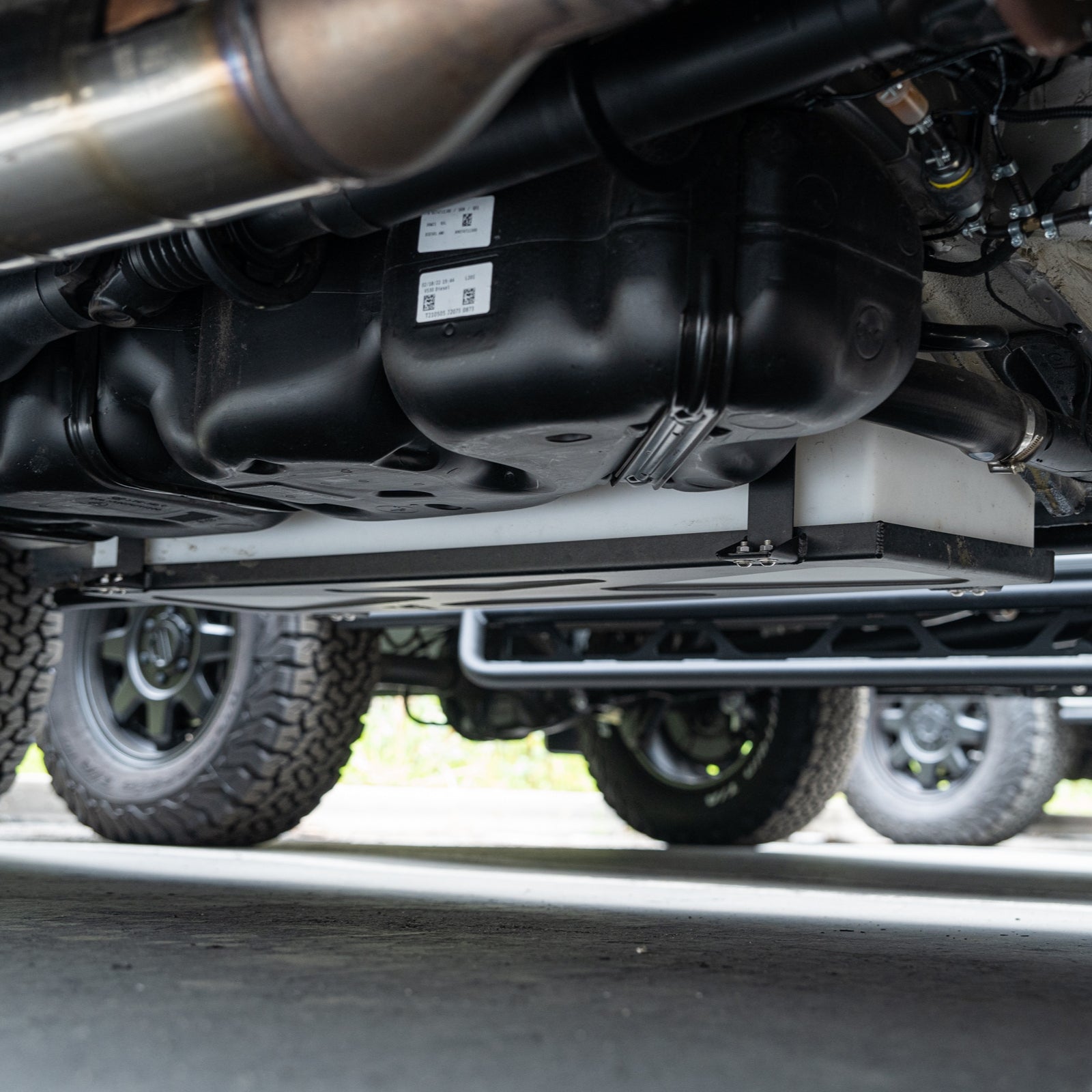 25 Gallon Water Tank & Mount Kit for Sprinter Van - Perfect for RV, Camping, and Off-Grid Adventures