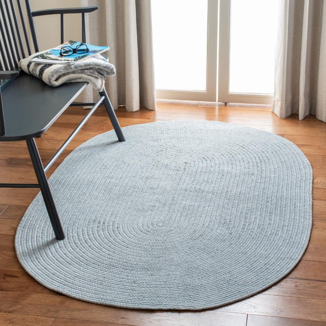 SAFAVIEH Braided Collection 6' x 9' Oval Light Blue BRD176A Handmade Reversible Cotton Area Rug for Living Room, Bedroom & Country Cottage Decor
