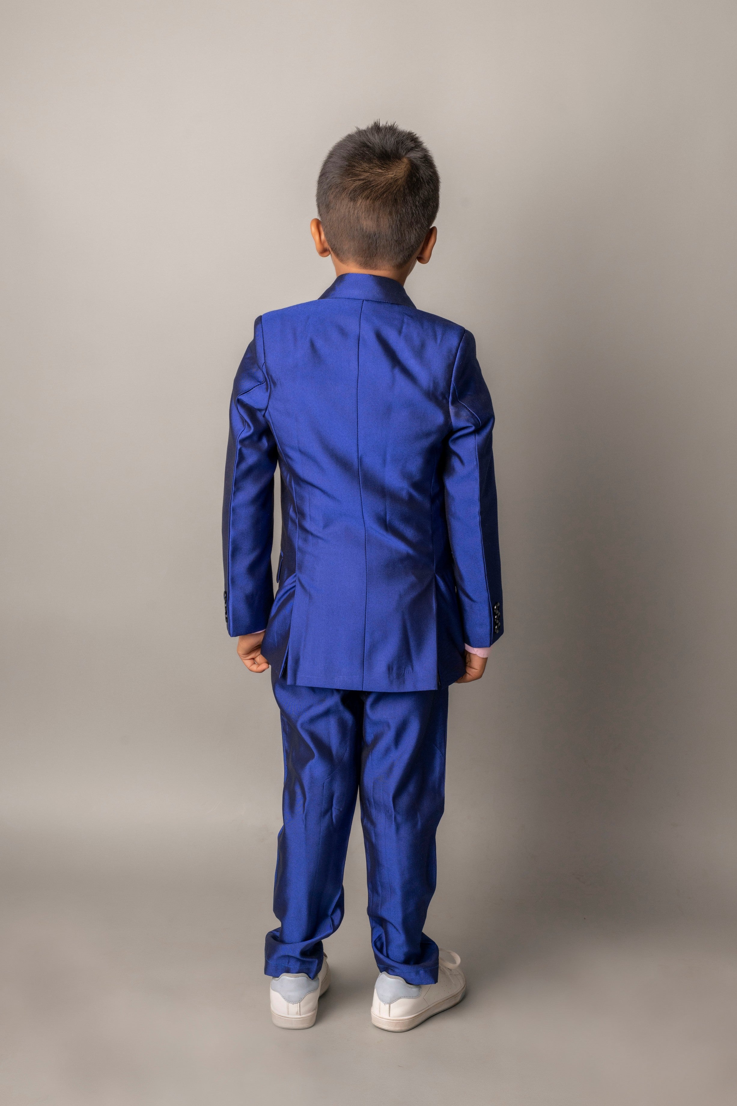 Blue 4 Piece Tuxedo Set for Men - Formal Suit with Jacket, Pants, Vest & Tie | Perfect for Weddings, Prom & Black Tie Events