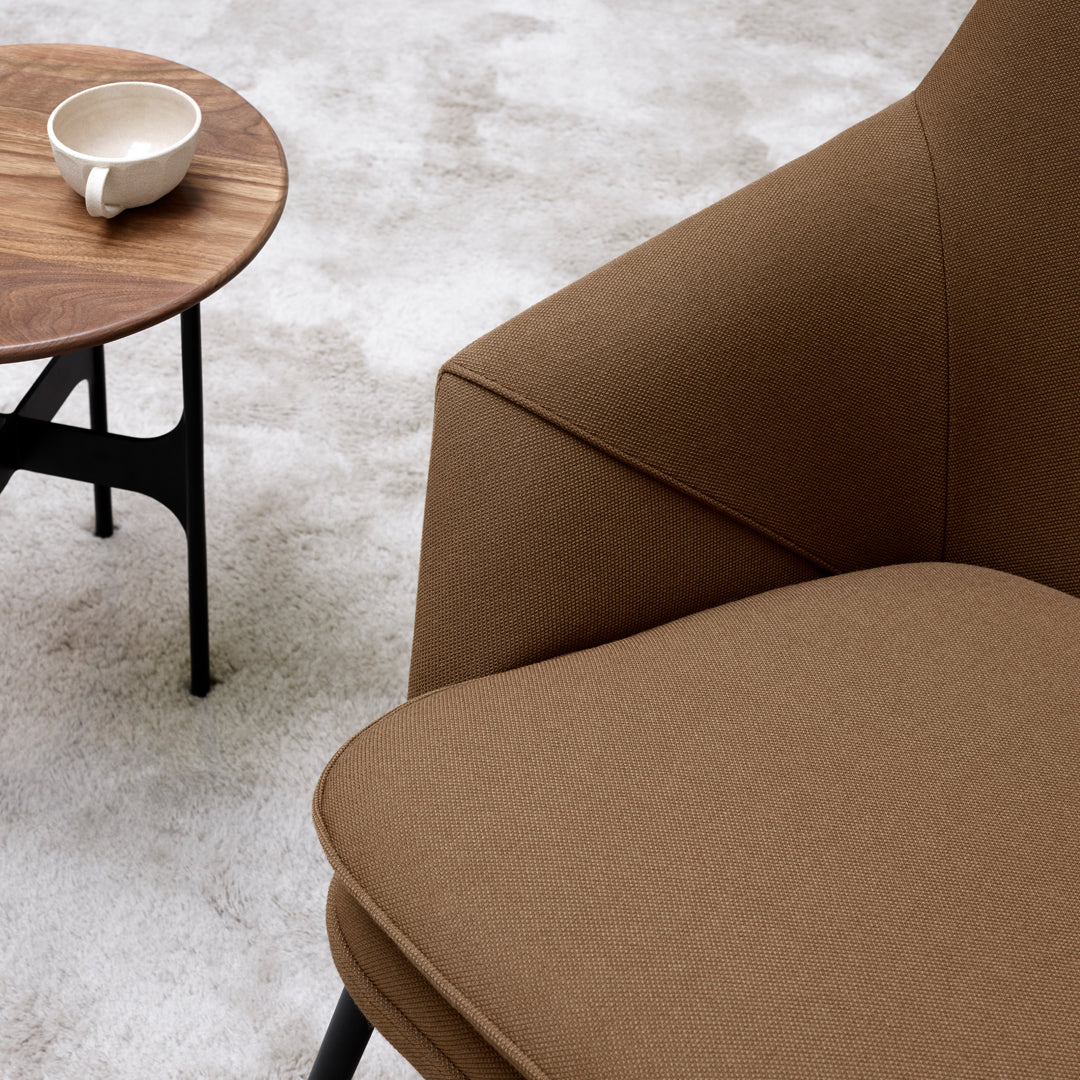 365 North Hug Chair Wendelbo - Modern Lounge Chair for Living Room, Bedroom & Office - Comfortable Scandinavian Design for Relaxing & Reading