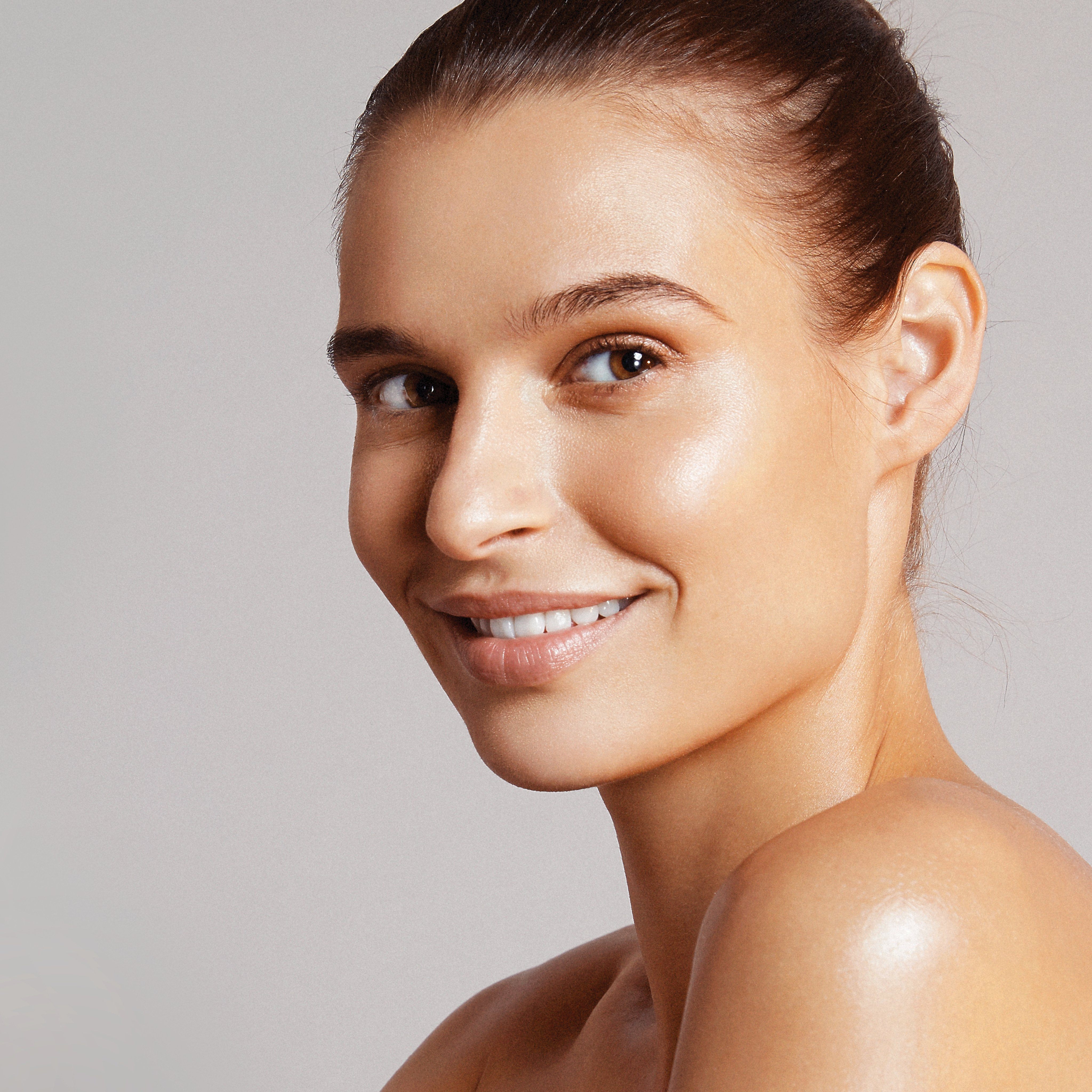 Signature Experience Facial with NEW Botanical Treatment Oil - Hydrating & Rejuvenating Skincare for Glowing Skin - Perfect for Spa Days & Self-Care Routines