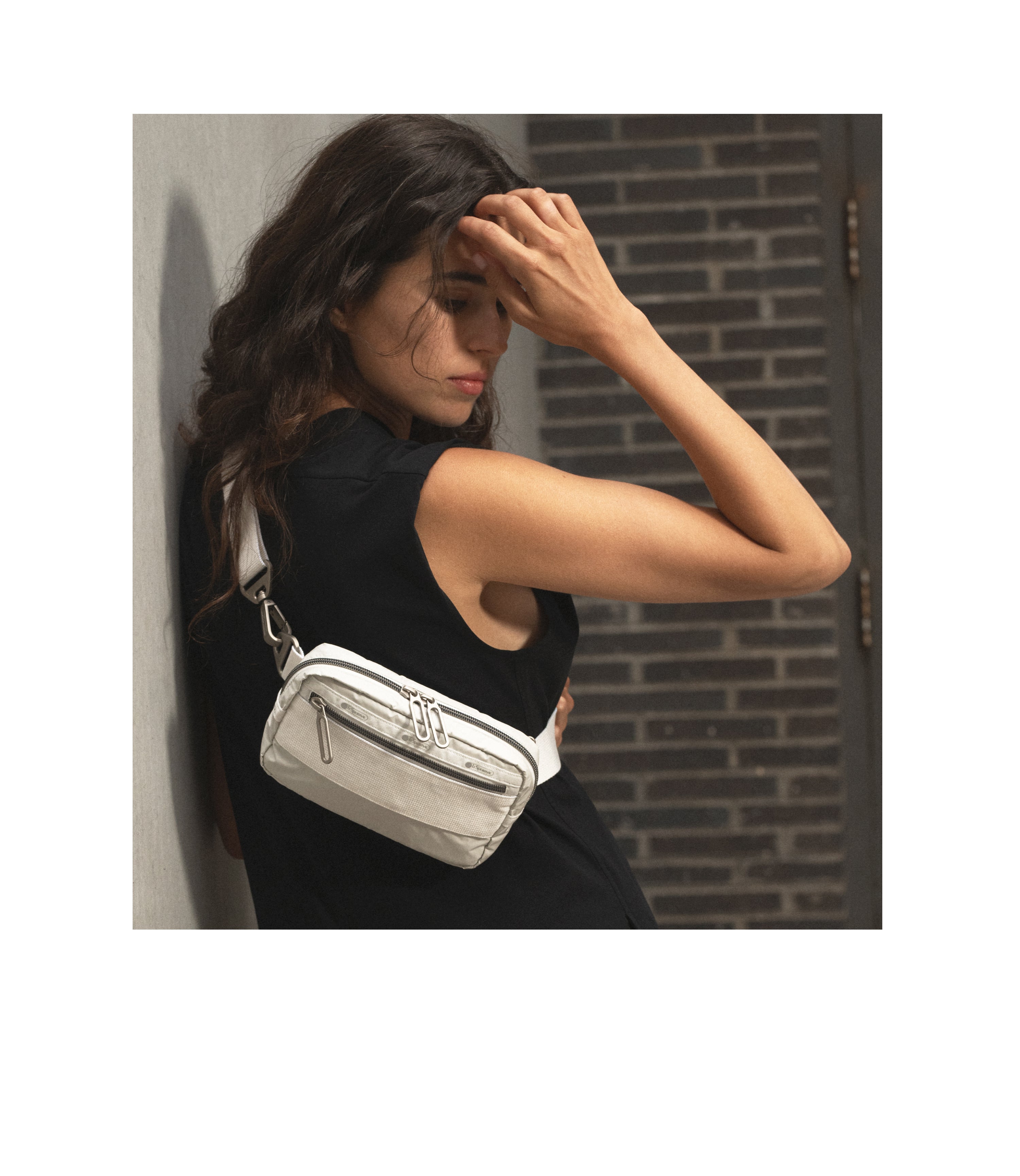 Stylish Essential Rectangular Crossbody Bag for Women - Trendy Small Shoulder Purse with Adjustable Strap, Perfect for Daily Use, Travel, Shopping & Outings