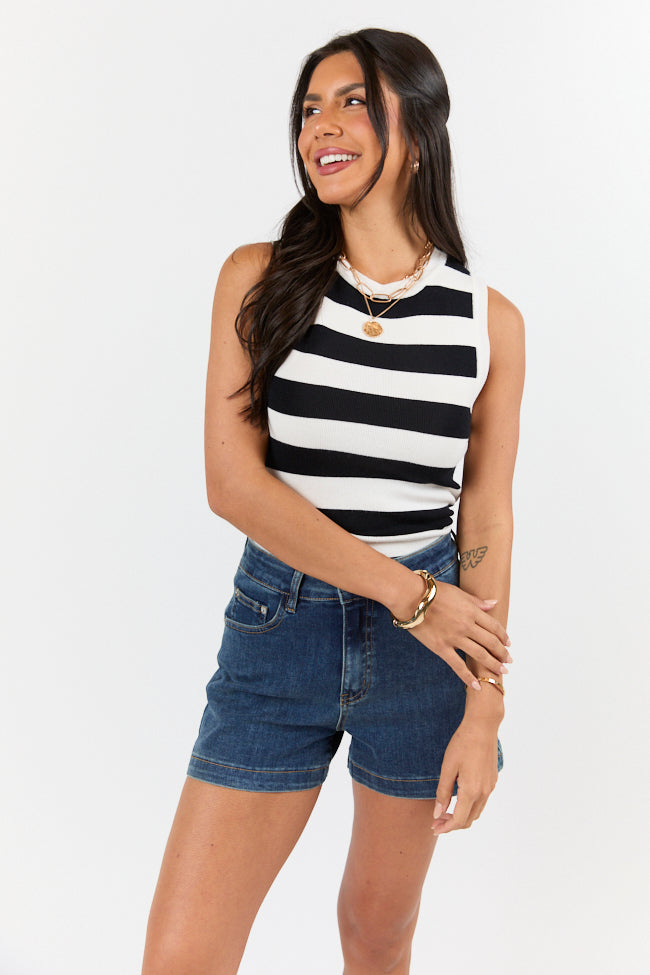 Black Striped Crew Neck Sweater Tank Top for Women - Stylish Casual Summer Tops for Travel, Beach & Everyday Wear
