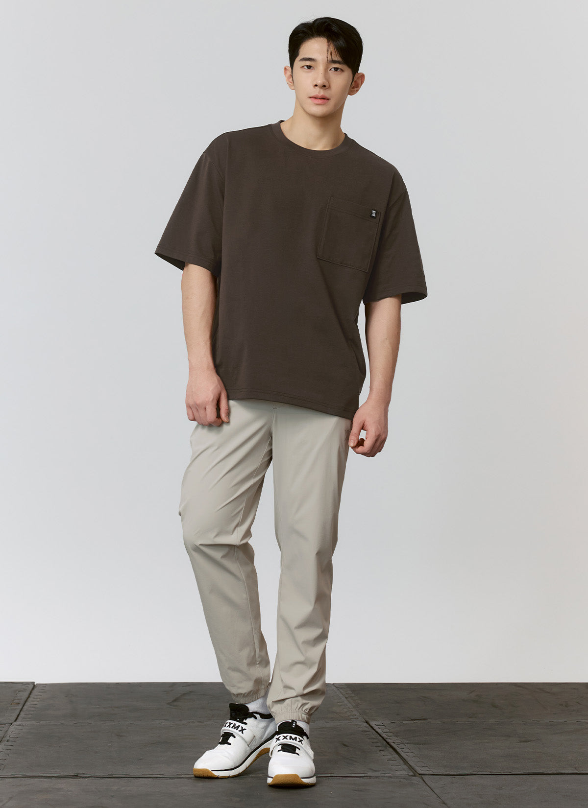 Cool Breeze Oversized Pocket Short Sleeve T-Shirt for Men - Casual Summer Comfort Wear for Beach, Travel & Lounge