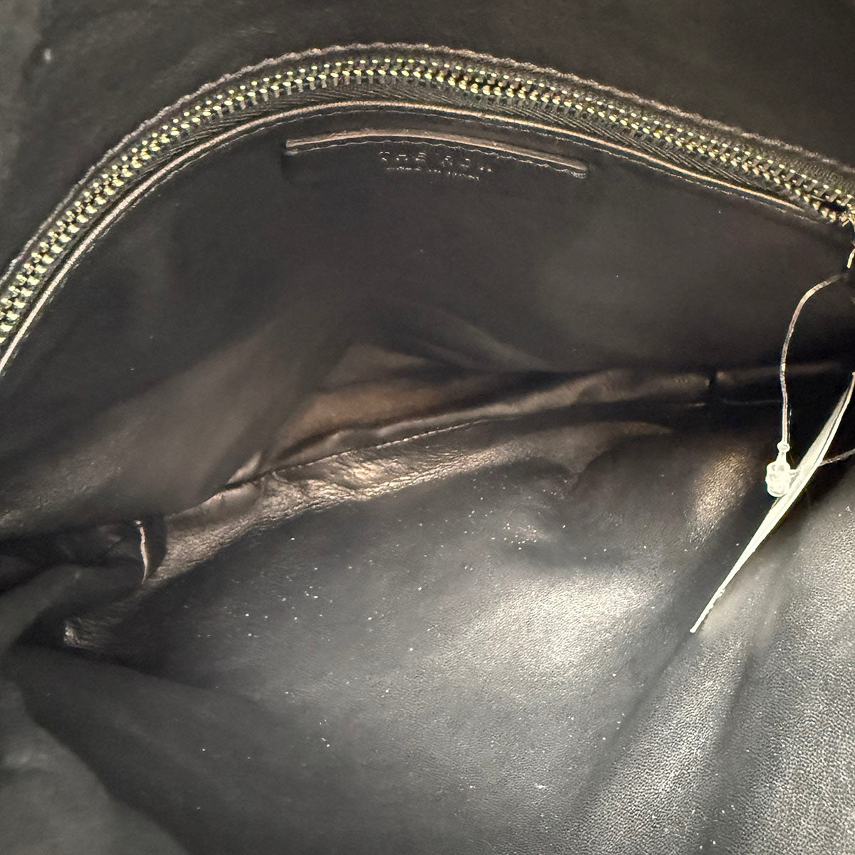 The Row Leather Shoulder Bag for Women - Stylish & Elegant Crossbody Purse for Work, Travel & Everyday Use
