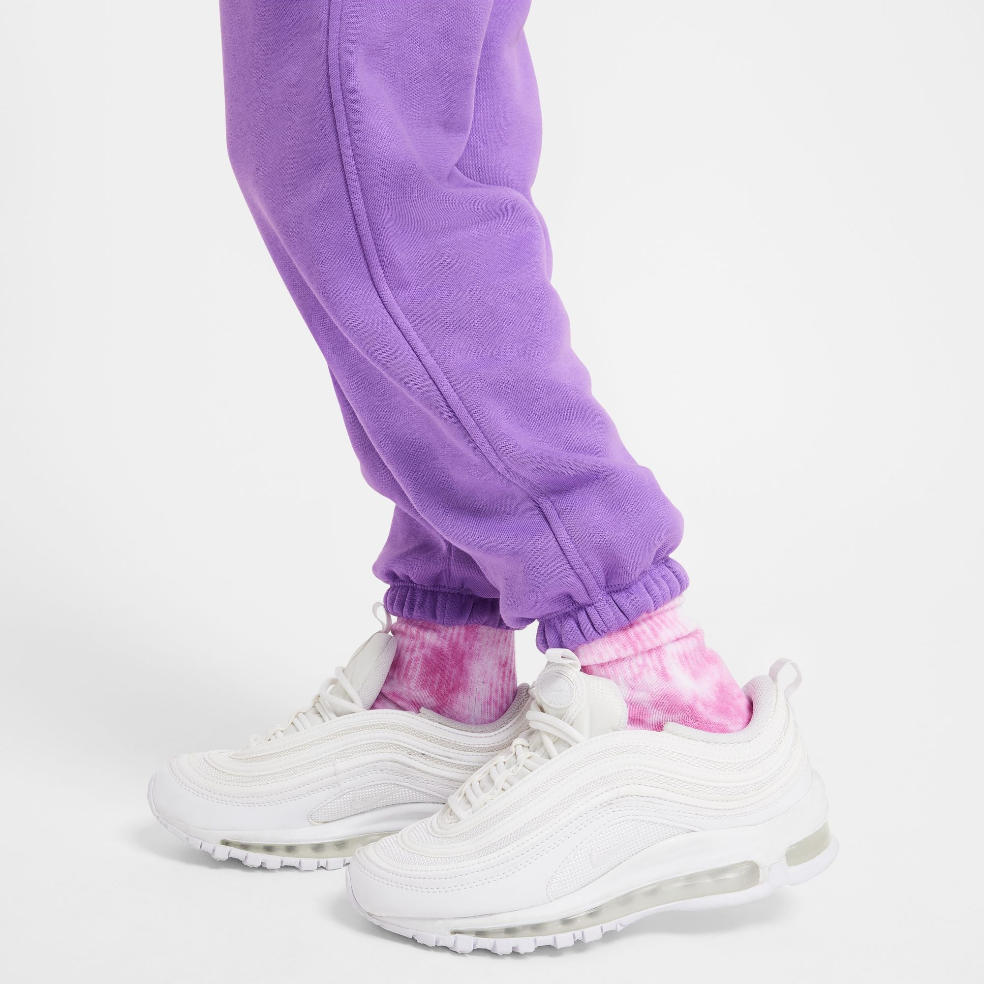 Girls' Nike Youth Club Fleece Pants - Soft & Comfortable Joggers for Kids, Girls' Athletic Lounge Pants for School, Play & Everyday Wear