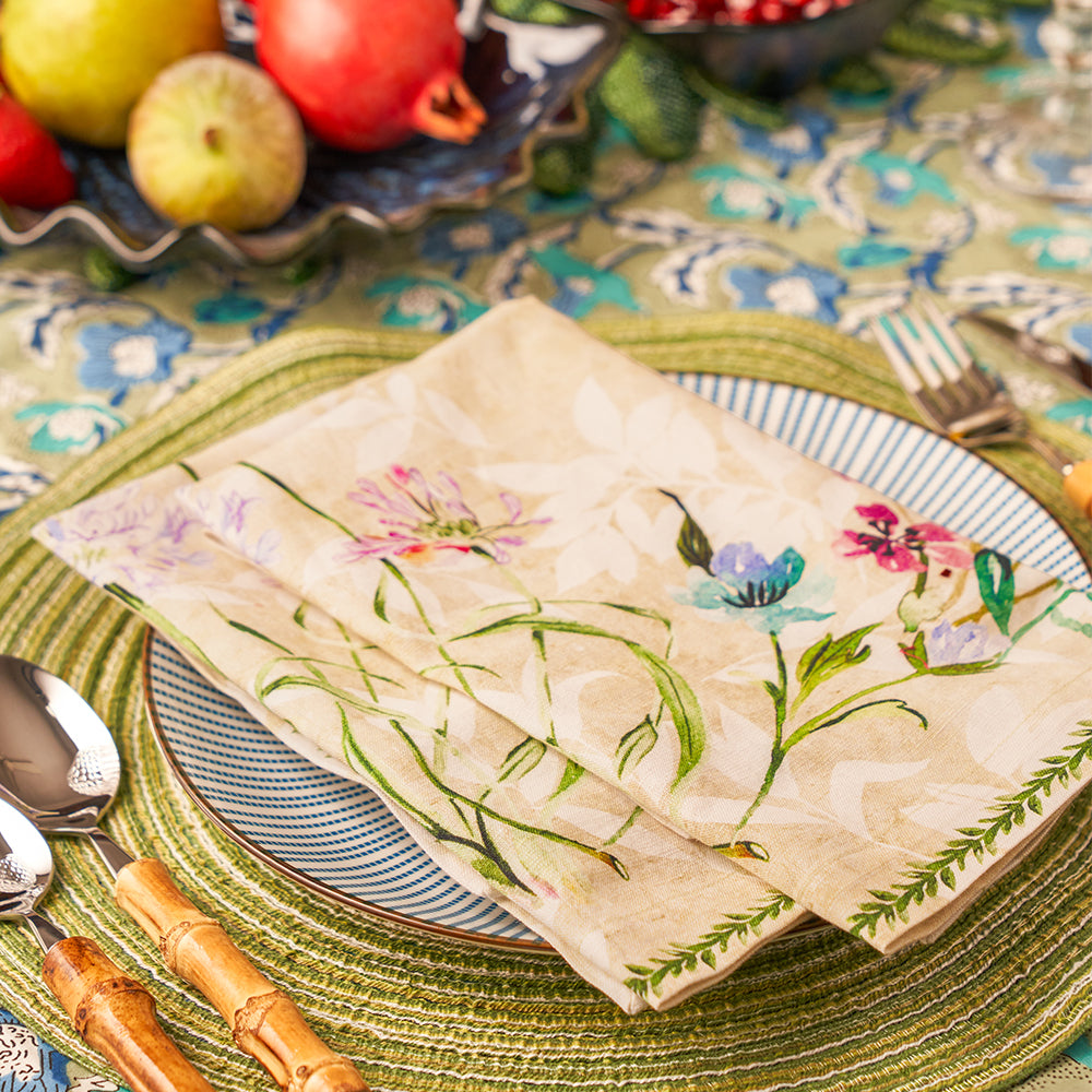 Premium Coral Bliss Dinner Napkins - Set of 4 or 8 - Elegant Cloth Napkins for Formal Dining, Wedding Reception & Holiday Table Setting