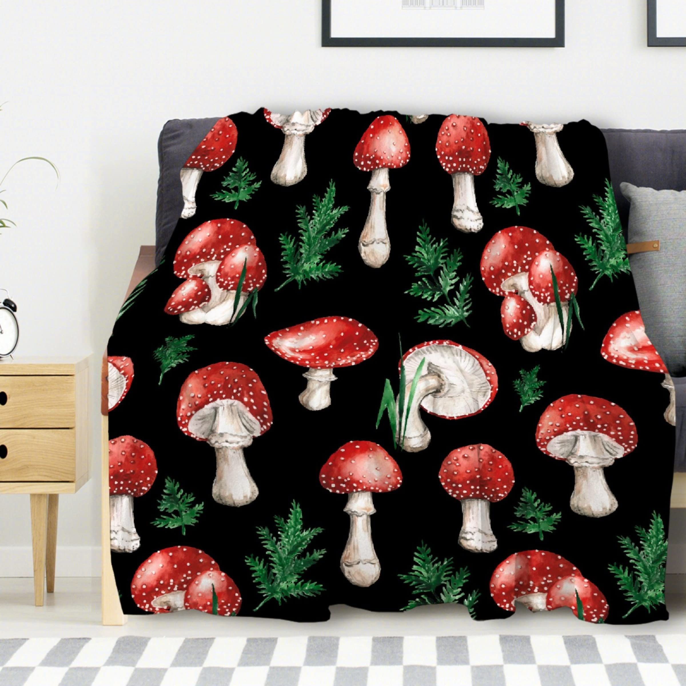 Avalokitesvara Watercolor Red Mushroom Flannel Blanket - Super Soft & Warm 50x40 Inch - Cozy Throw for Bed, Couch, Sofa - Perfect for Kids, Gifts & Winter Nights