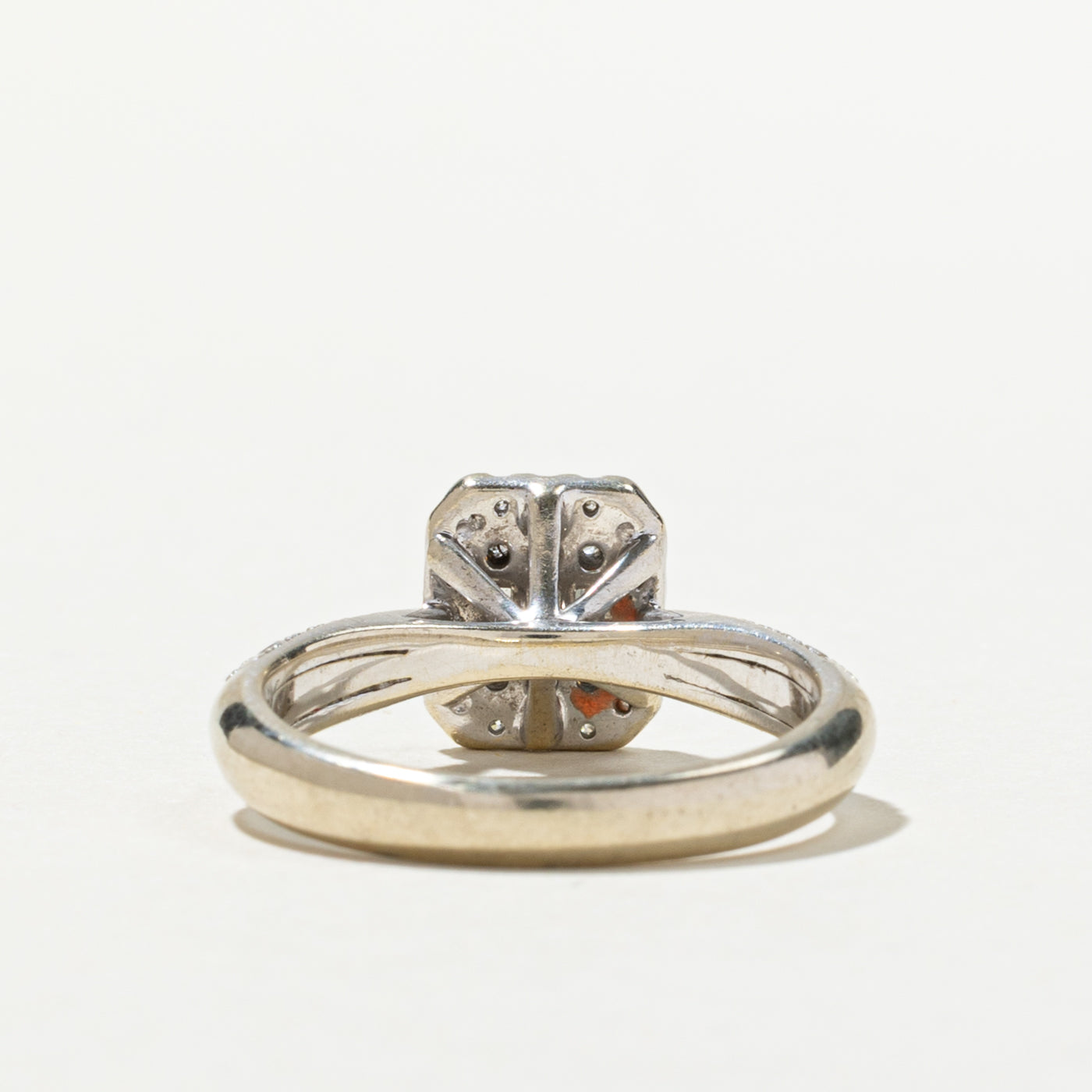 1.25ctw Illusion Set Diamond Cluster Ring - Size 7 | Elegant Wedding & Engagement Jewelry for Women | Perfect for Anniversaries & Special Occasions