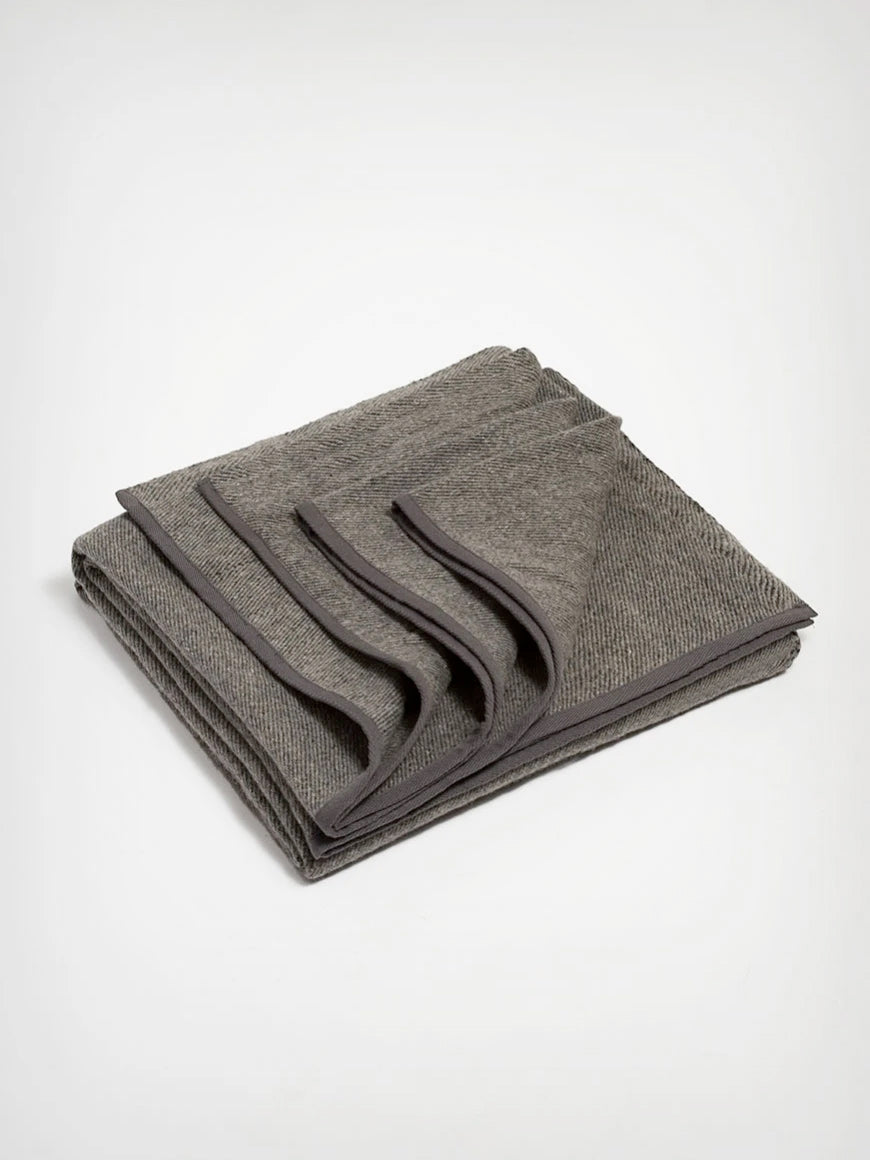 Eco-Friendly Manduka Recycled Wool Blanket for Yoga, Meditation & Cozy Home Decor - Soft & Sustainable Throw for Couch, Bed & Outdoor Use