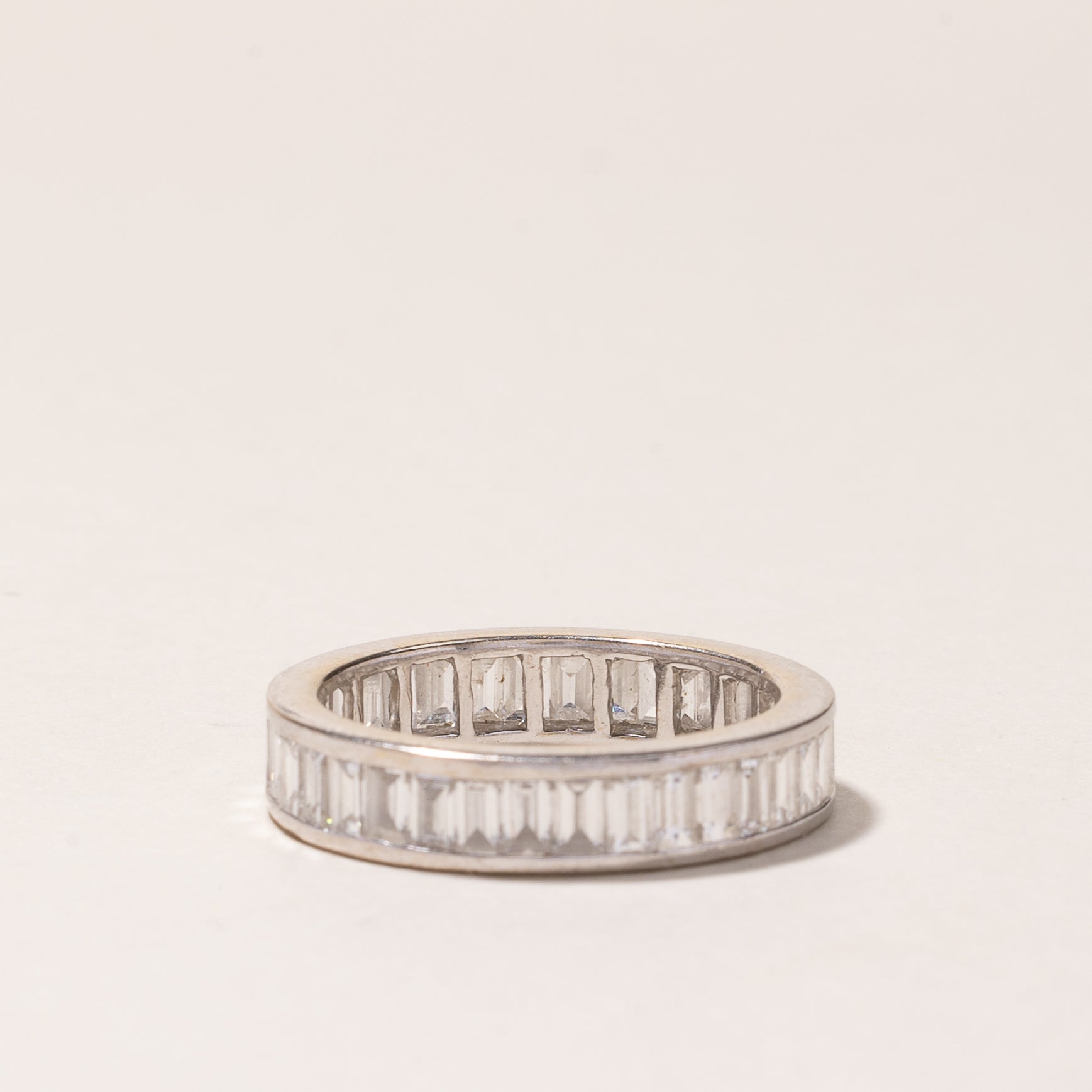 18K White Gold Baguette Cut Diamond Eternity Wedding Band Ring - 2.94ctw Total Weight - Size 6.75 - Perfect for Anniversaries, Engagements & Special Occasions