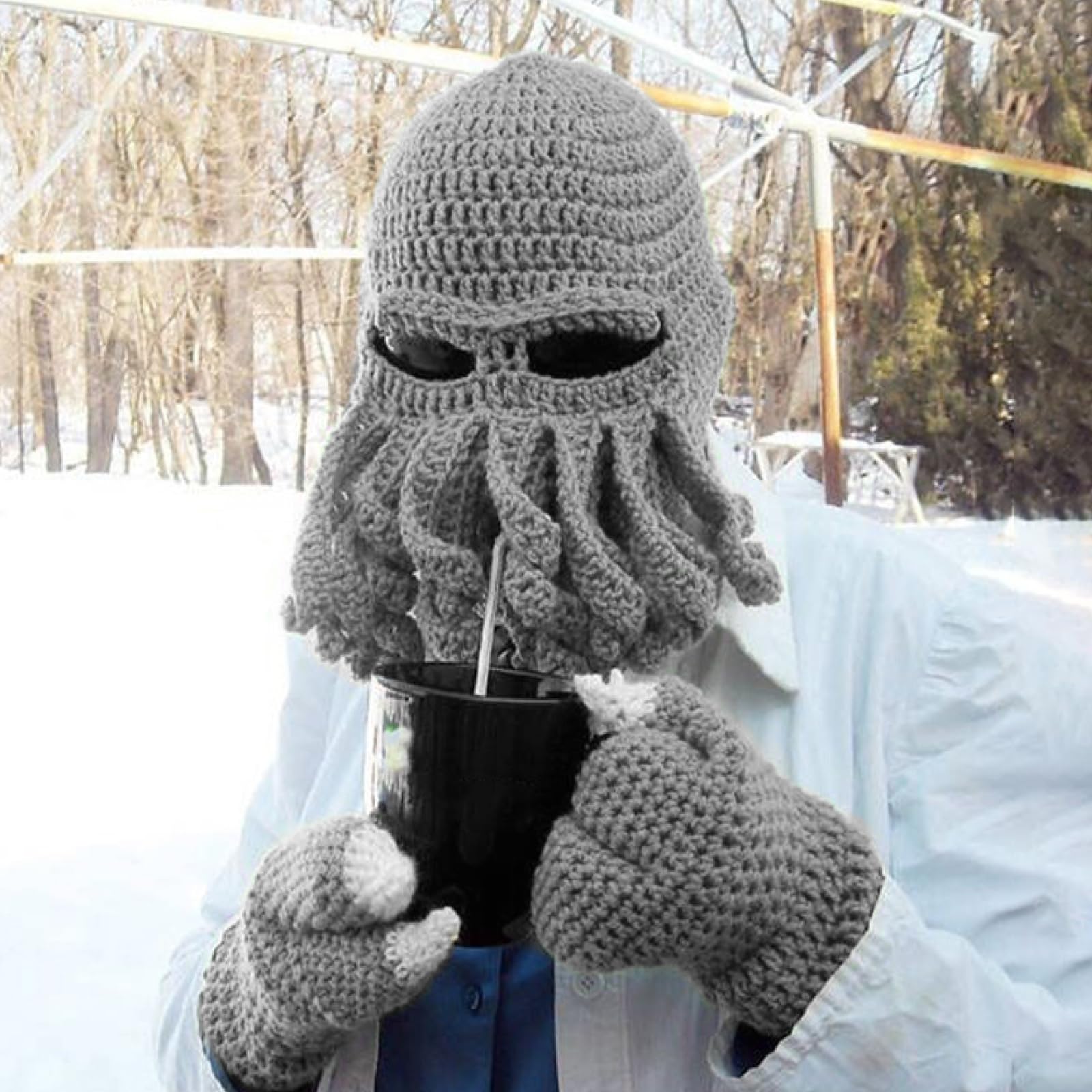 TRIWONDER Funny Octopus Beard Beanie Hat - Warm Winter Knit Pirate Hat for Men & Women - Perfect for Halloween Costumes, Christmas Gifts & Cosplay Parties