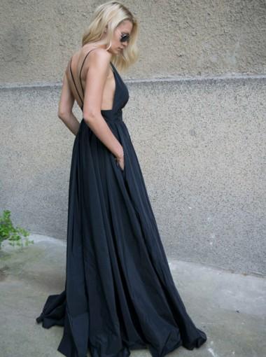 Elegant Black Backless Deep V-Neck A-Line Long Evening Prom Dress for Women - Perfect for Formal Events, Parties & Special Occasions