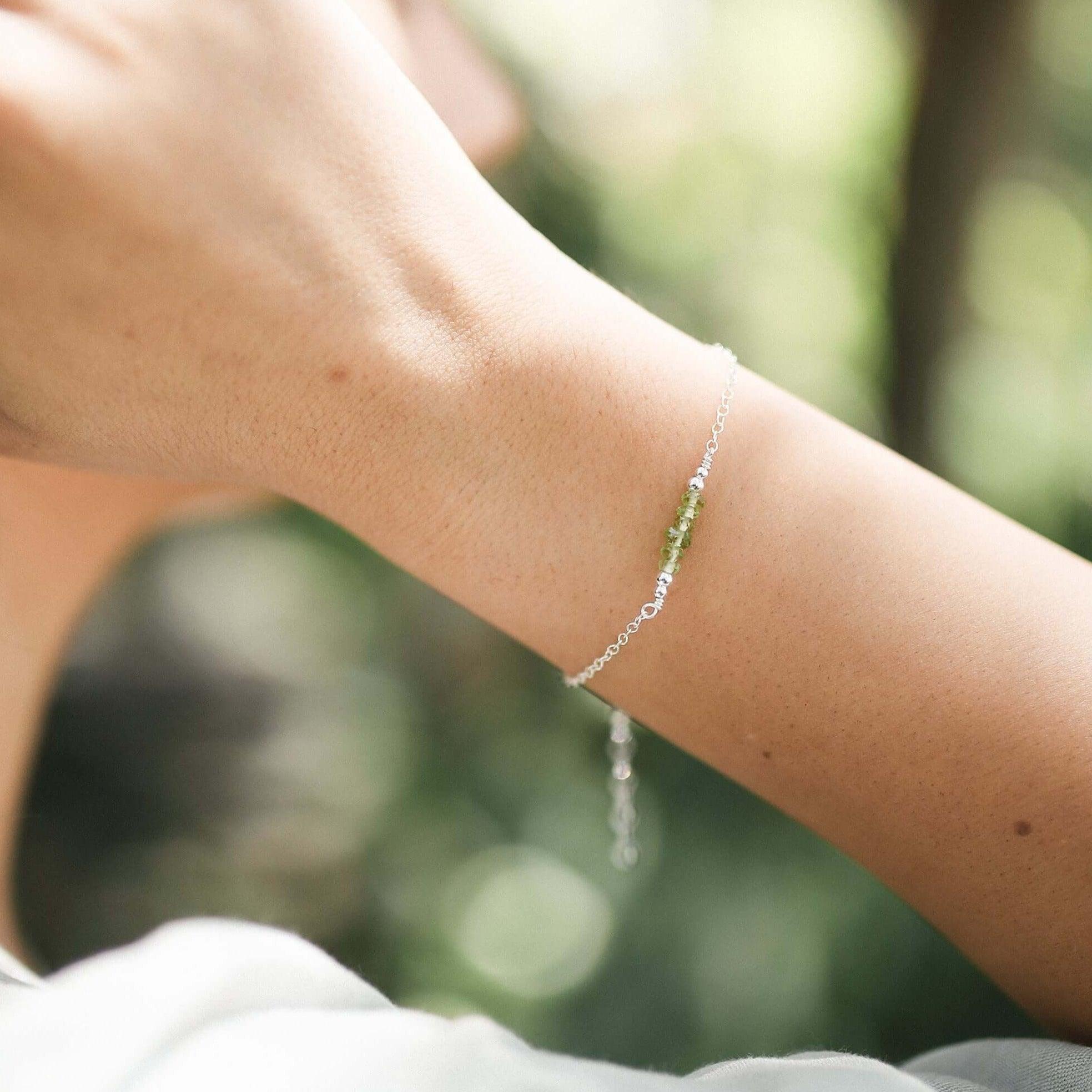 Sparkling Green Peridot Gemstone Faceted Bead Bar Bracelet for Women - Handmade Adjustable Boho Chic Jewelry for Parties, Weddings & Everyday Wear