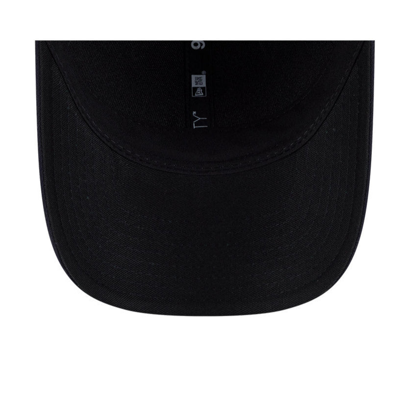 New Era 9Forty M Crown Detroit Tigers Snapback Baseball Cap - Navy Blue Adjustable Hat for Men & Women - Perfect for Baseball Games, Streetwear Fashion & Casual Outfits