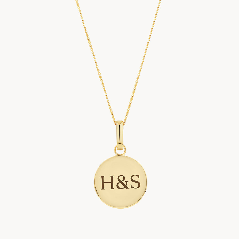 Personalized Gold Maxi Engravable Disc Pendant - Custom Name Necklace for Women, Gift for Mom, Wife, Anniversary, Birthday - Perfect for Everyday Wear & Special Occasions