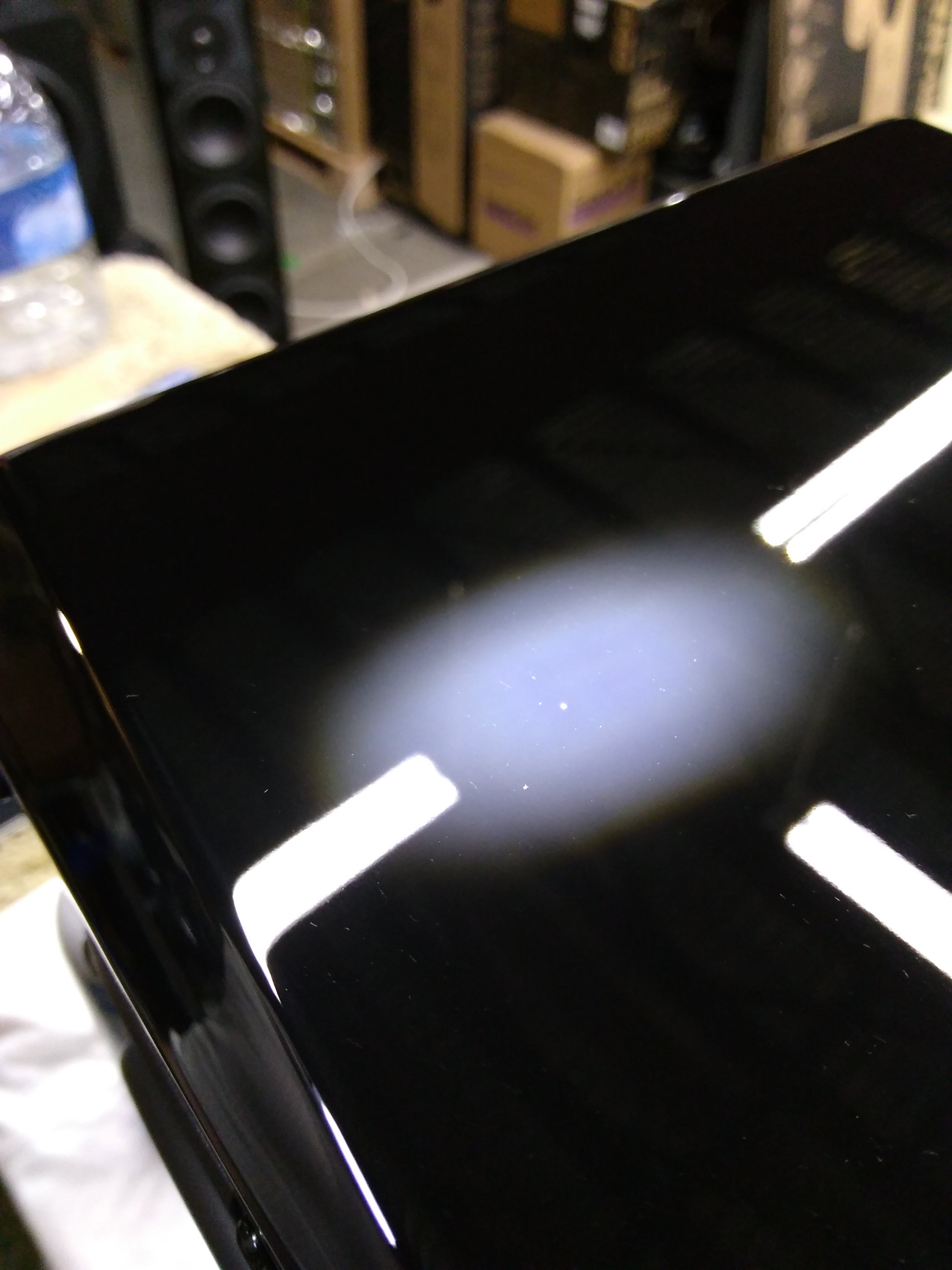 Prime Center Piano Gloss Power Outlet 1081 - Elegant Glossy Finish for Home, Office & Studio Use